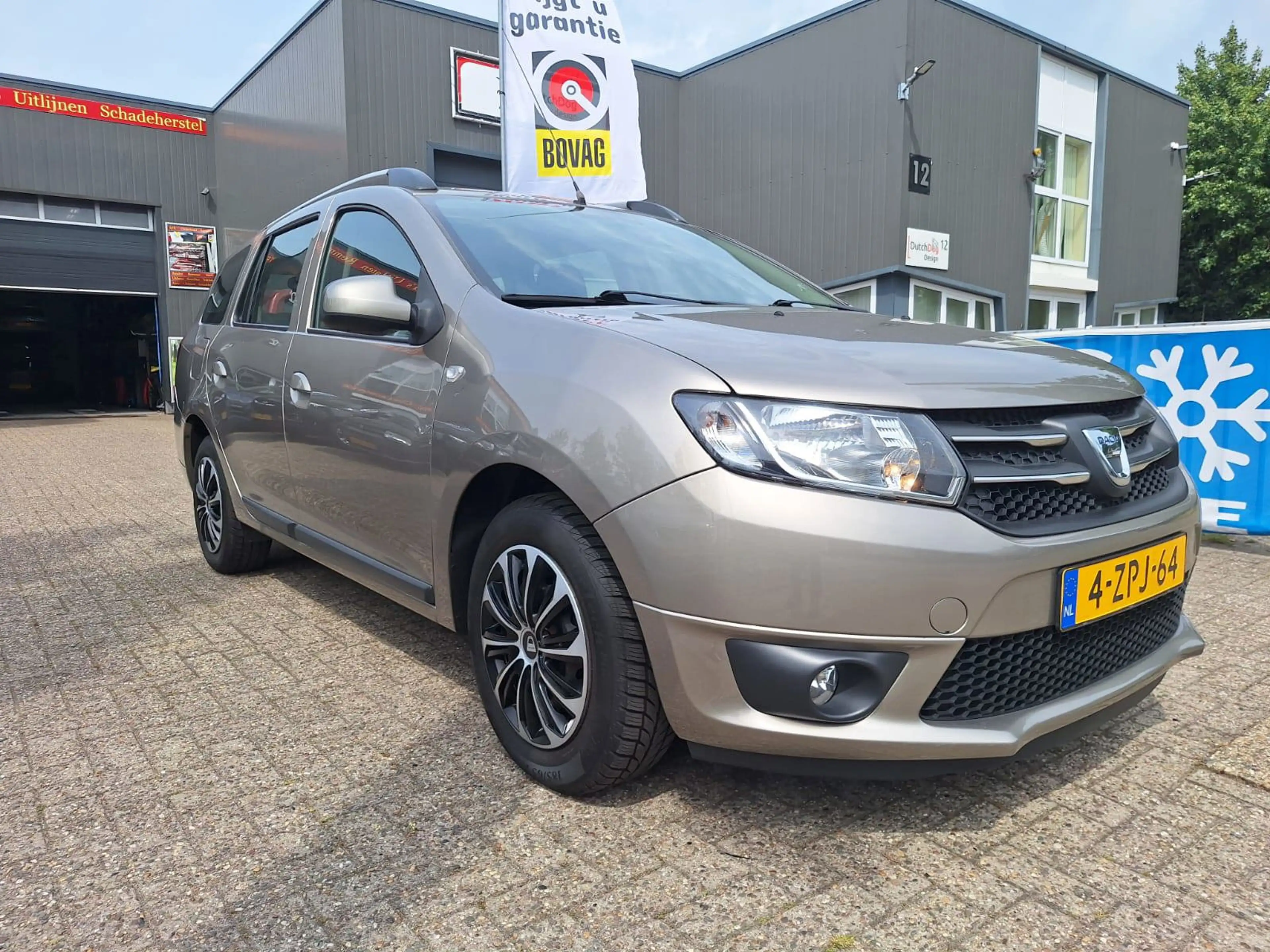 Dacia Logan MCV 0.9 TCe Lauréate | Nwe APK | Airco | Trekhaak — photo 5