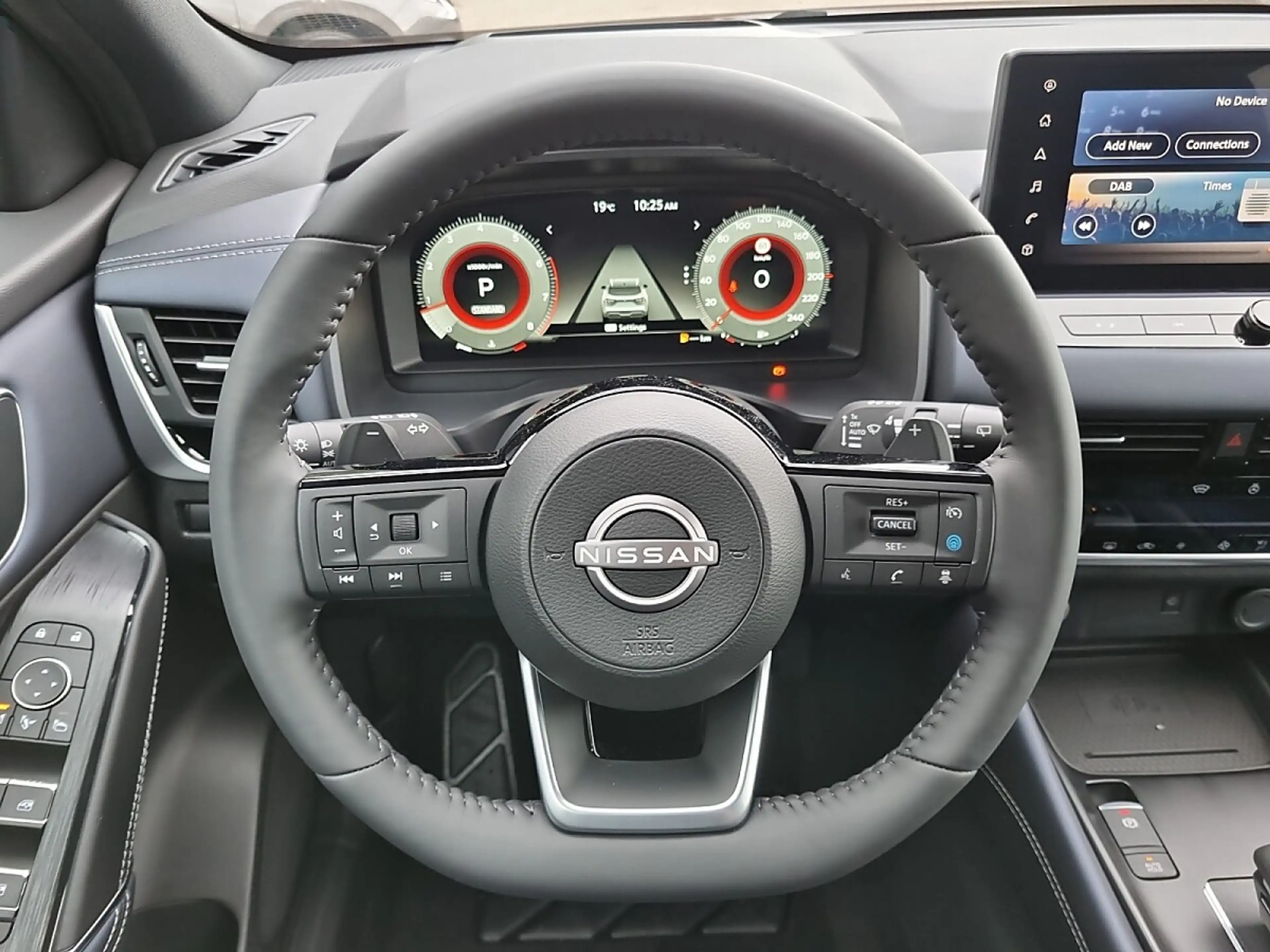 Nissan Qashqai 1,3 MHEV 4x4 Tekna Autom *ab € 25.990,-* — photo 11