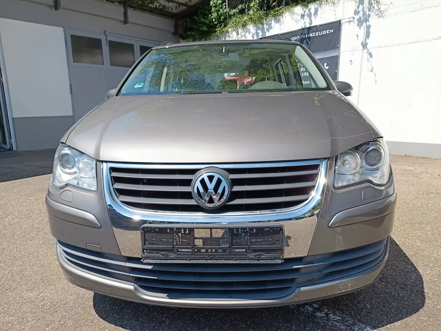 Volkswagen Touran Trendline Navi / Xenon Grau - 2