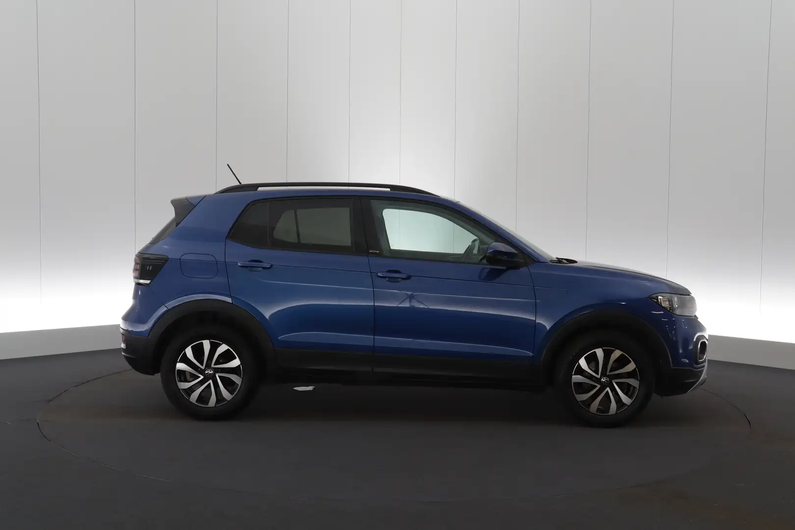 Volkswagen T-Cross 1.5 TSI DSG Active GPS PDC CAM Carplay BLIS Blauw - 2
