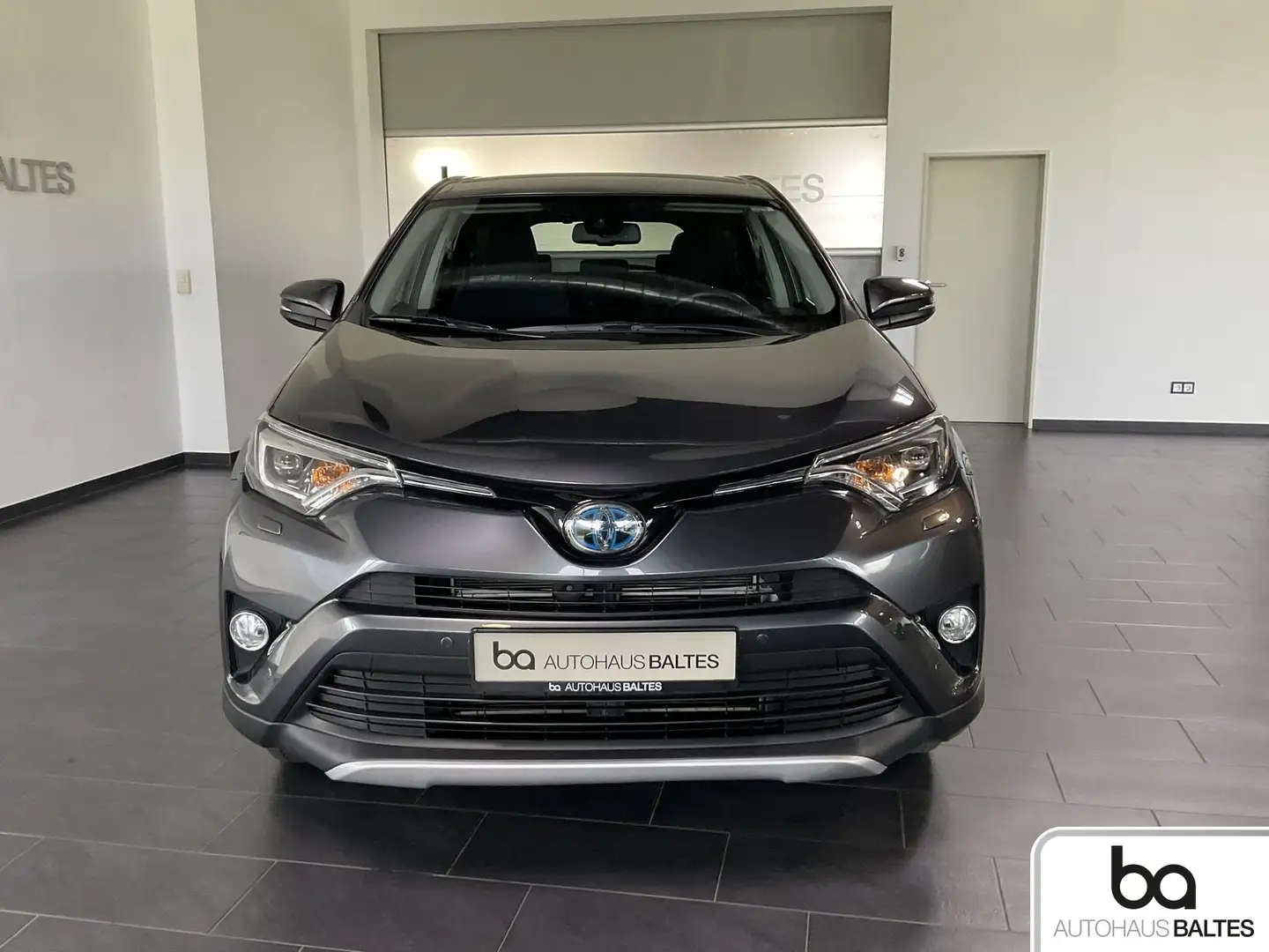 Toyota RAV 4 RAV4 2.5 VVT-i Hybrid Team D 4x4 LED/Navi/Standh Grau - 2