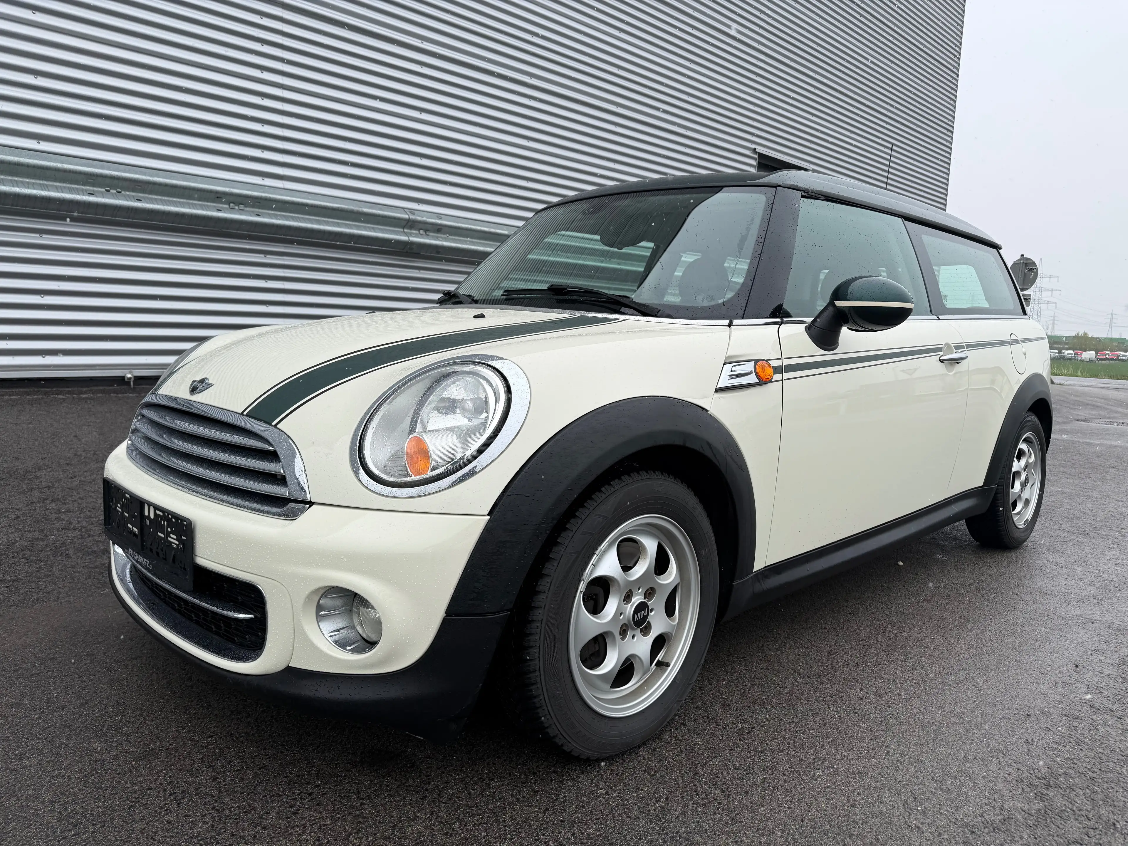 MINI Cooper D Clubman Aut. ID:123 — photo 2