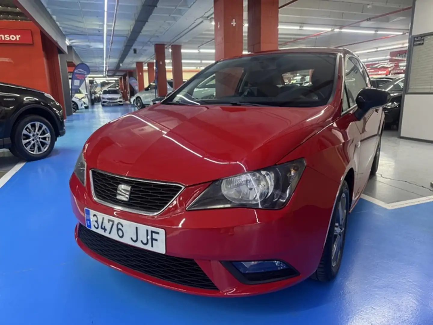 SEAT Ibiza SC 1.2 TSI Style Rojo - 1