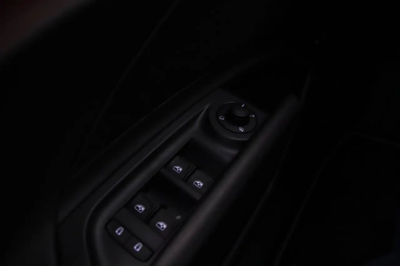 Skoda Enyaq 2026 — фото 10