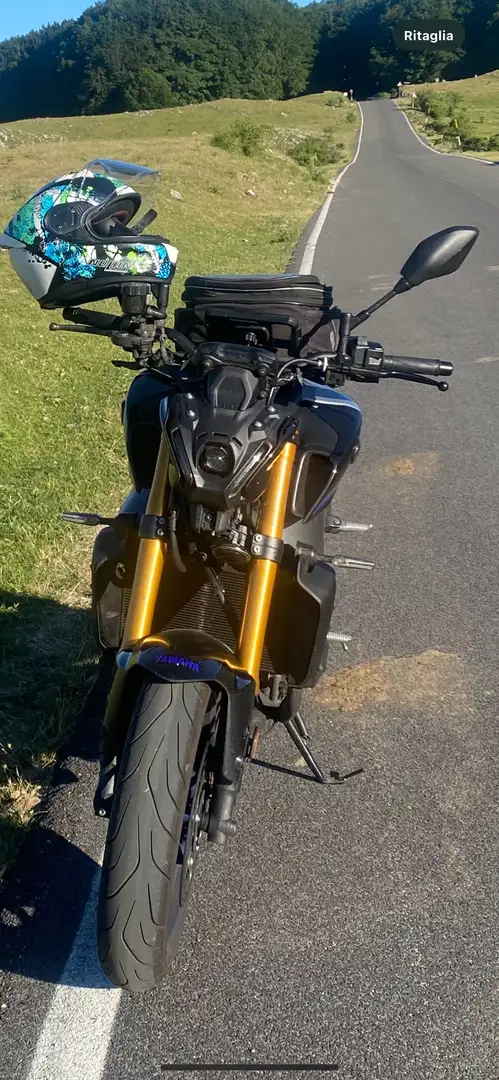 Yamaha MT-09 XP Argent - 2