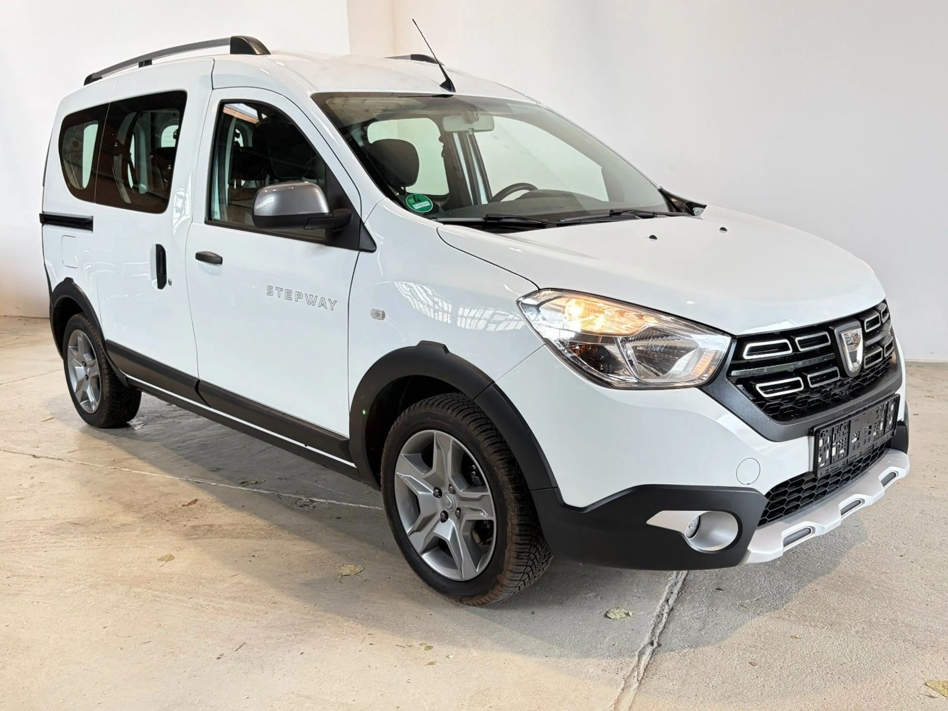Dacia Dokker Stepway Plus 1.3 *Kamera* — photo 2