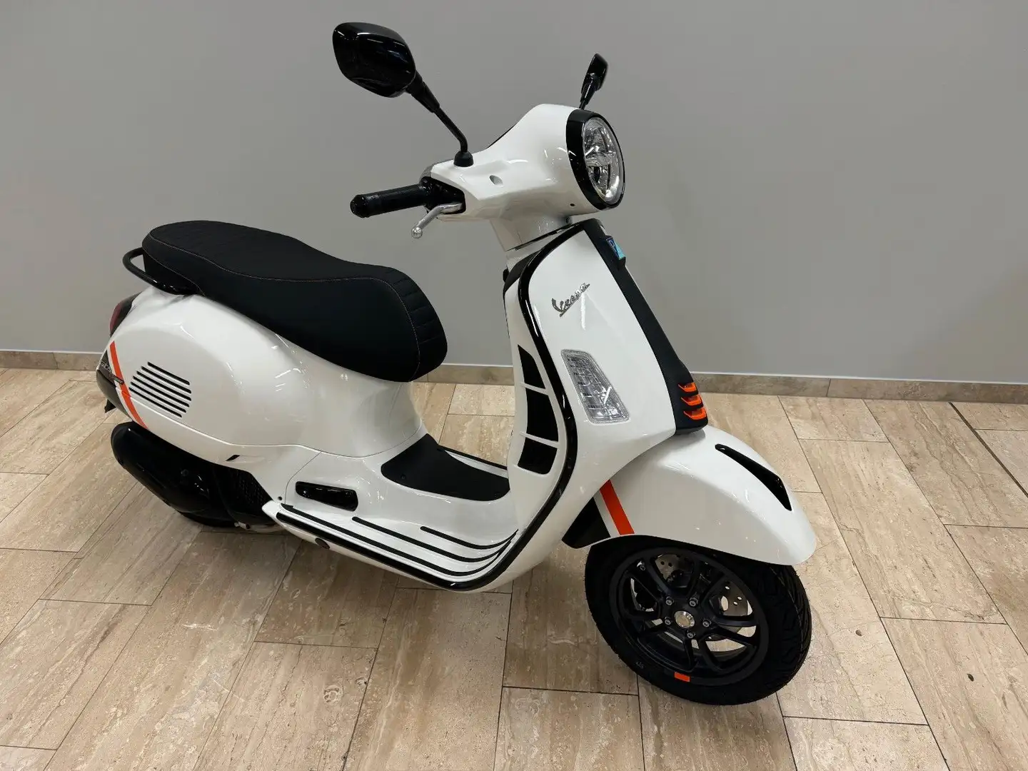 Vespa GTS 310 Super Sport - Bianco - 1