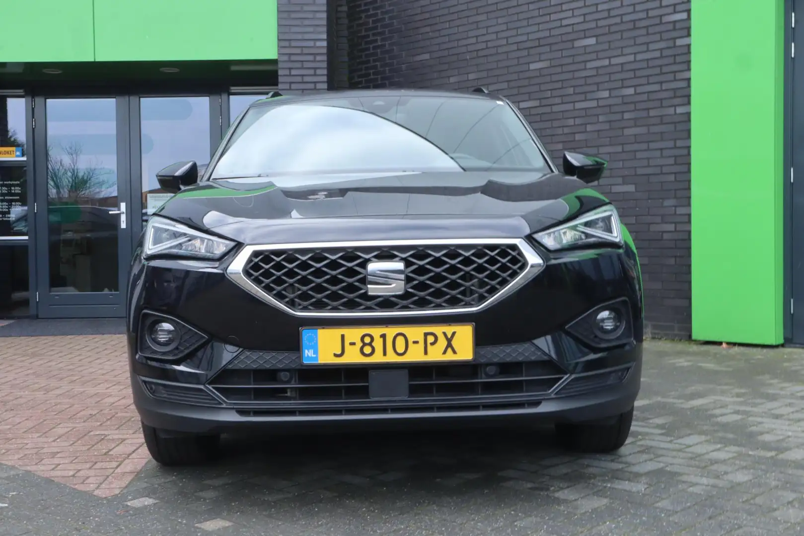 SEAT Tarraco 1.5 TSI Style 7p. NAV - CAM - TREKHAAK - VERW. STO Schwarz - 2