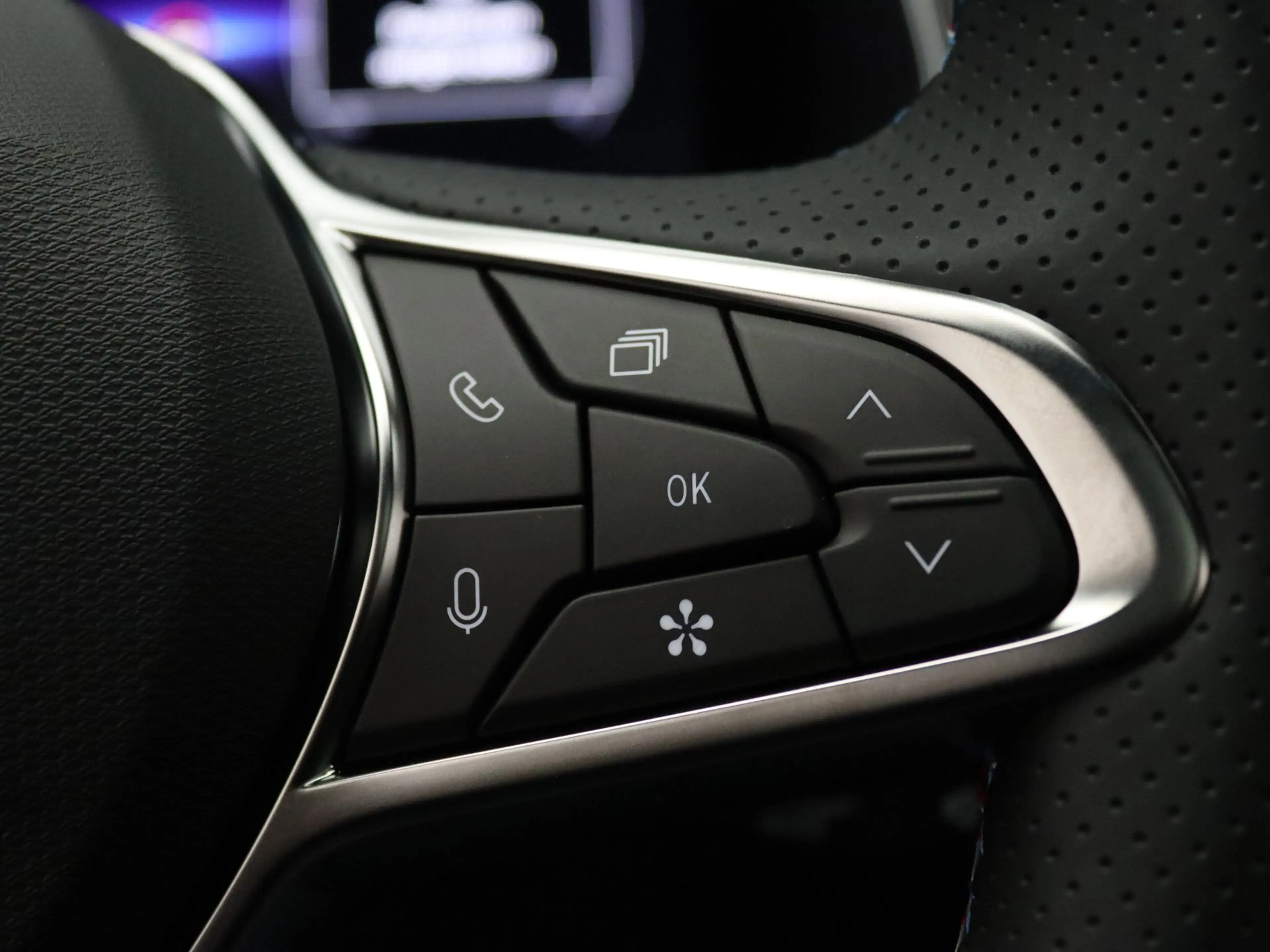 Renault Captur 160pk E-Tech full hybrid esprit Alpine Apple Carpl — photo 14