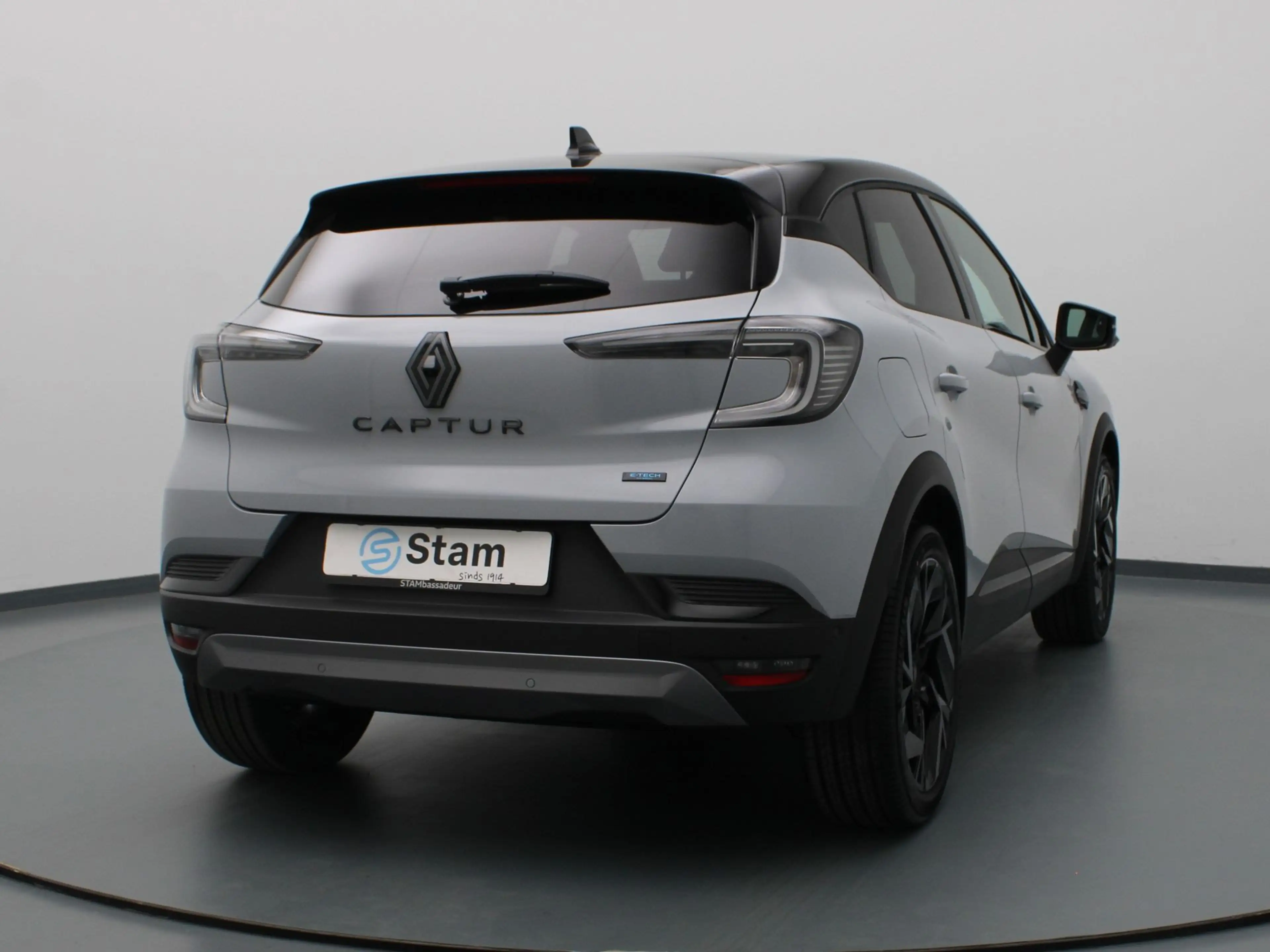 Renault Captur 160pk E-Tech full hybrid esprit Alpine Apple Carpl — photo 18