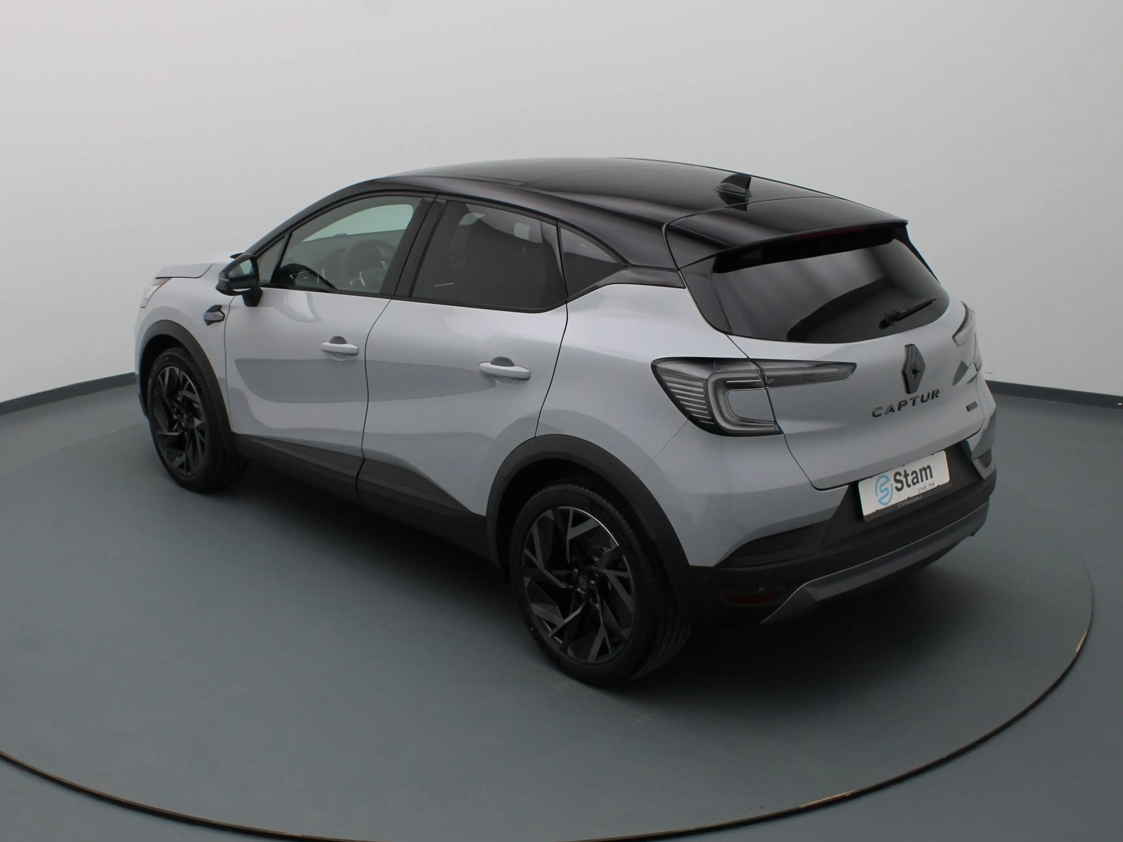 Renault Captur 160pk E-Tech full hybrid esprit Alpine Apple Carpl — photo 12