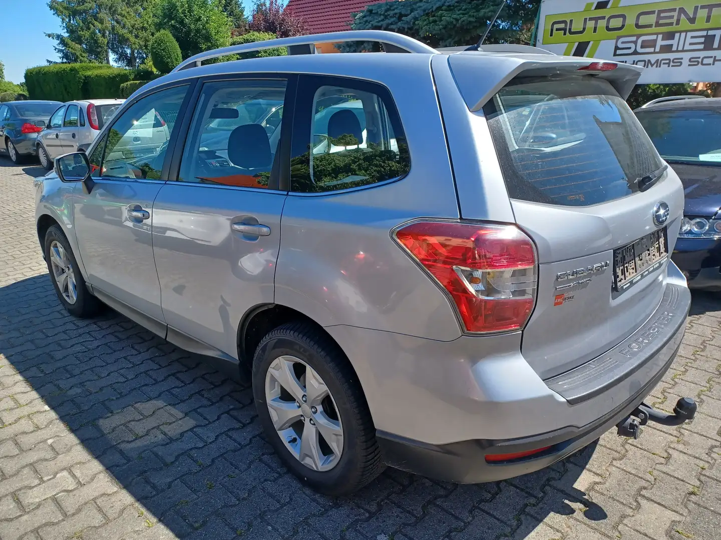 Subaru Forester Exclusive *1.Hand*4x4*XENON*erst 90tkm*AHK*HU NEU* Grijs - 2