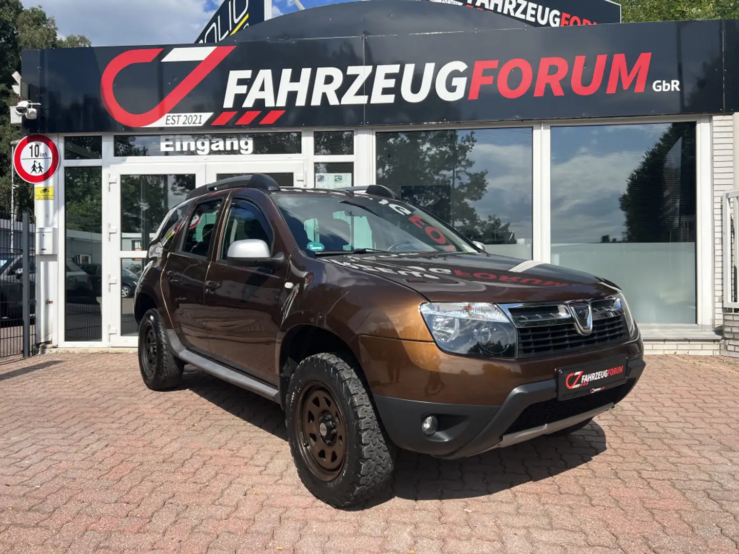 Dacia Duster Prestige 4x4 Leder*LPG*OffroadfahrwerkH&R Braun - 2