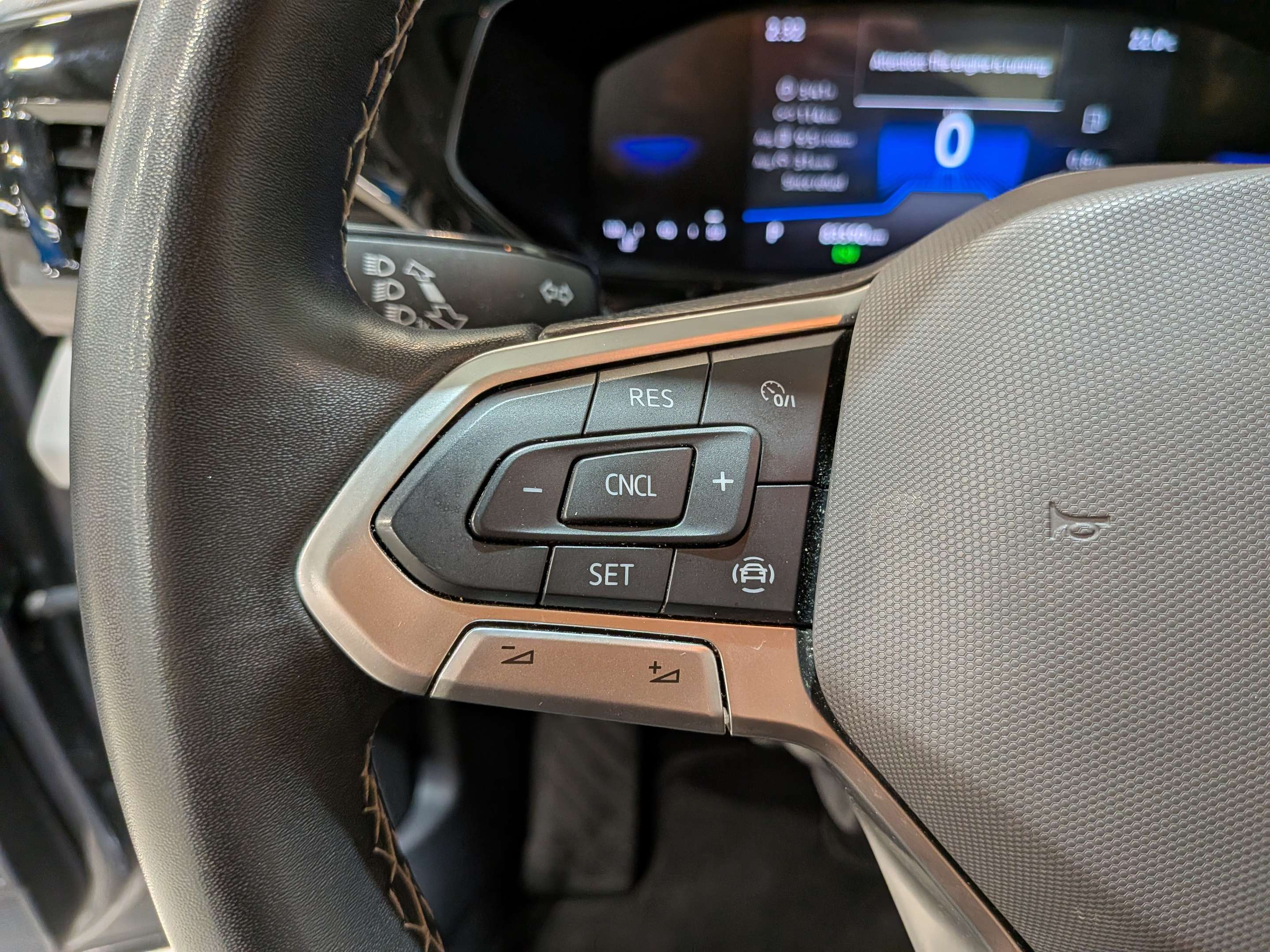Volkswagen Taos 2024