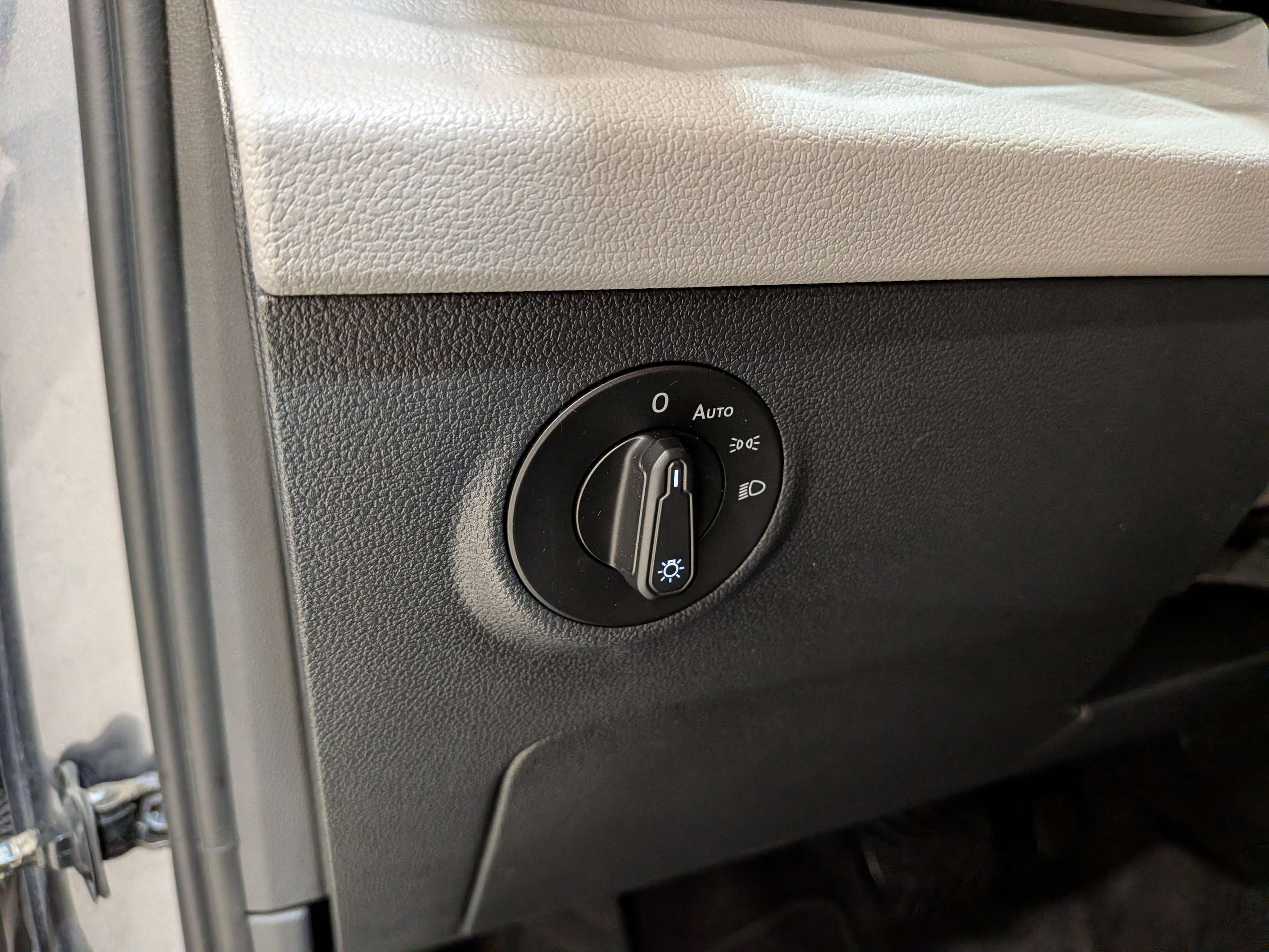 Volkswagen Taos 2024