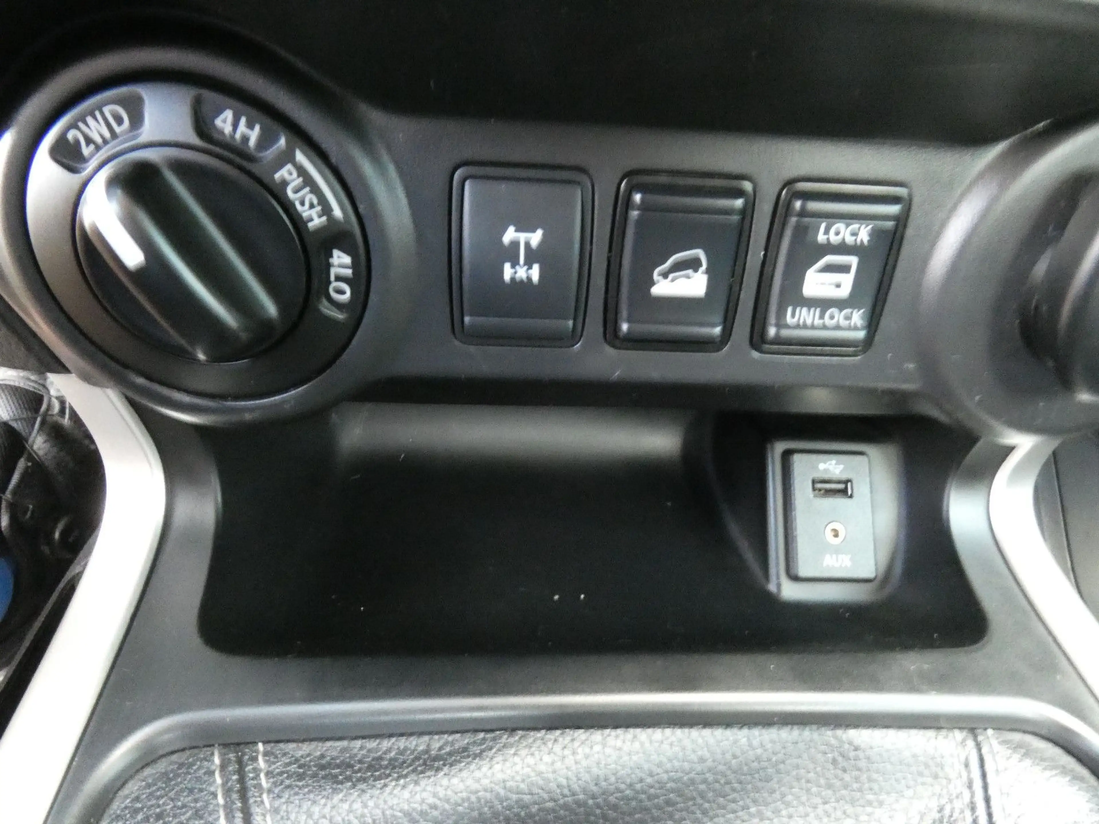 Nissan Navara 2.3 DCI Double Cap 4x4*Differential* — photo 15