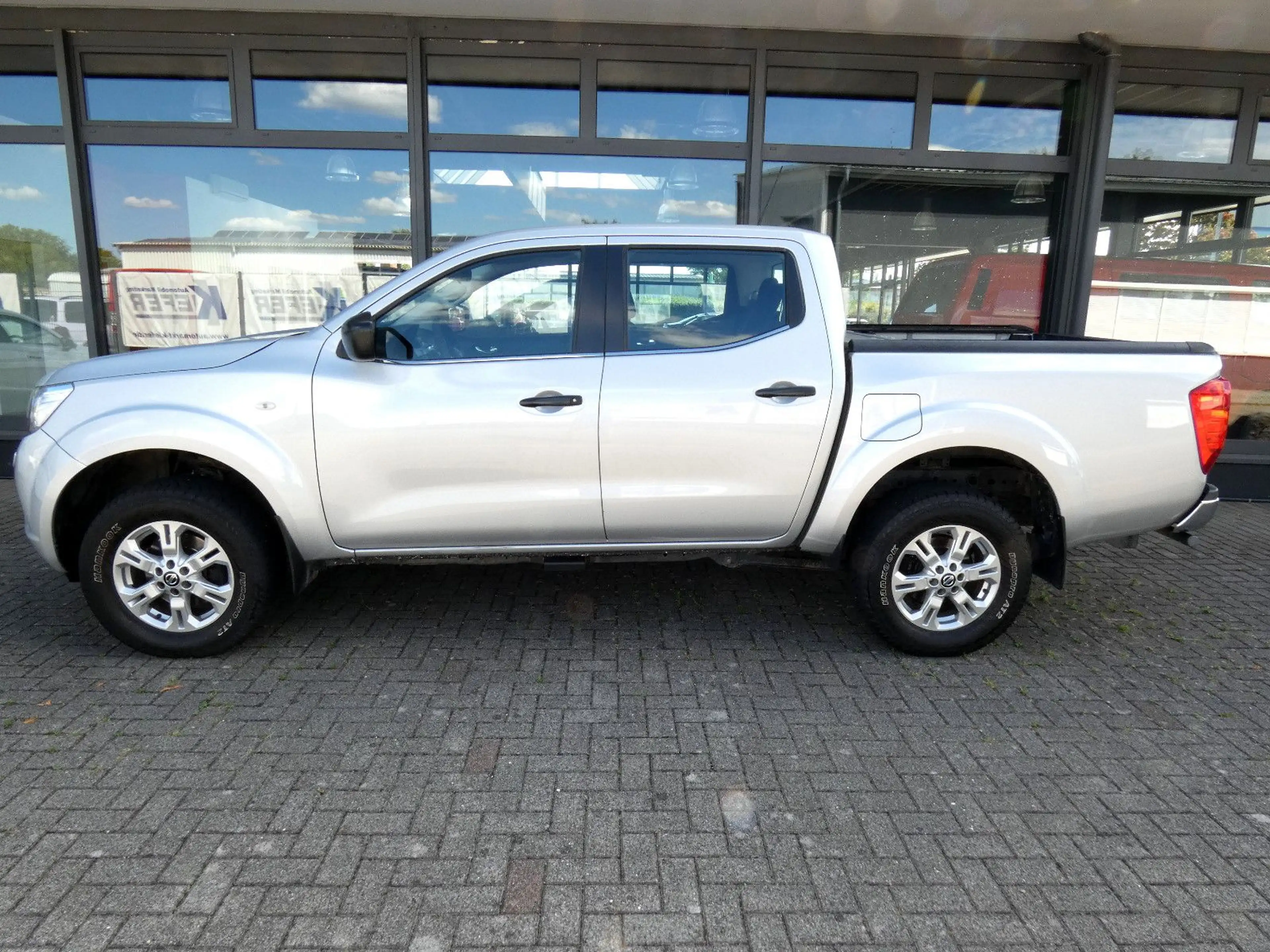 Nissan Navara 2.3 DCI Double Cap 4x4*Differential* — photo 5