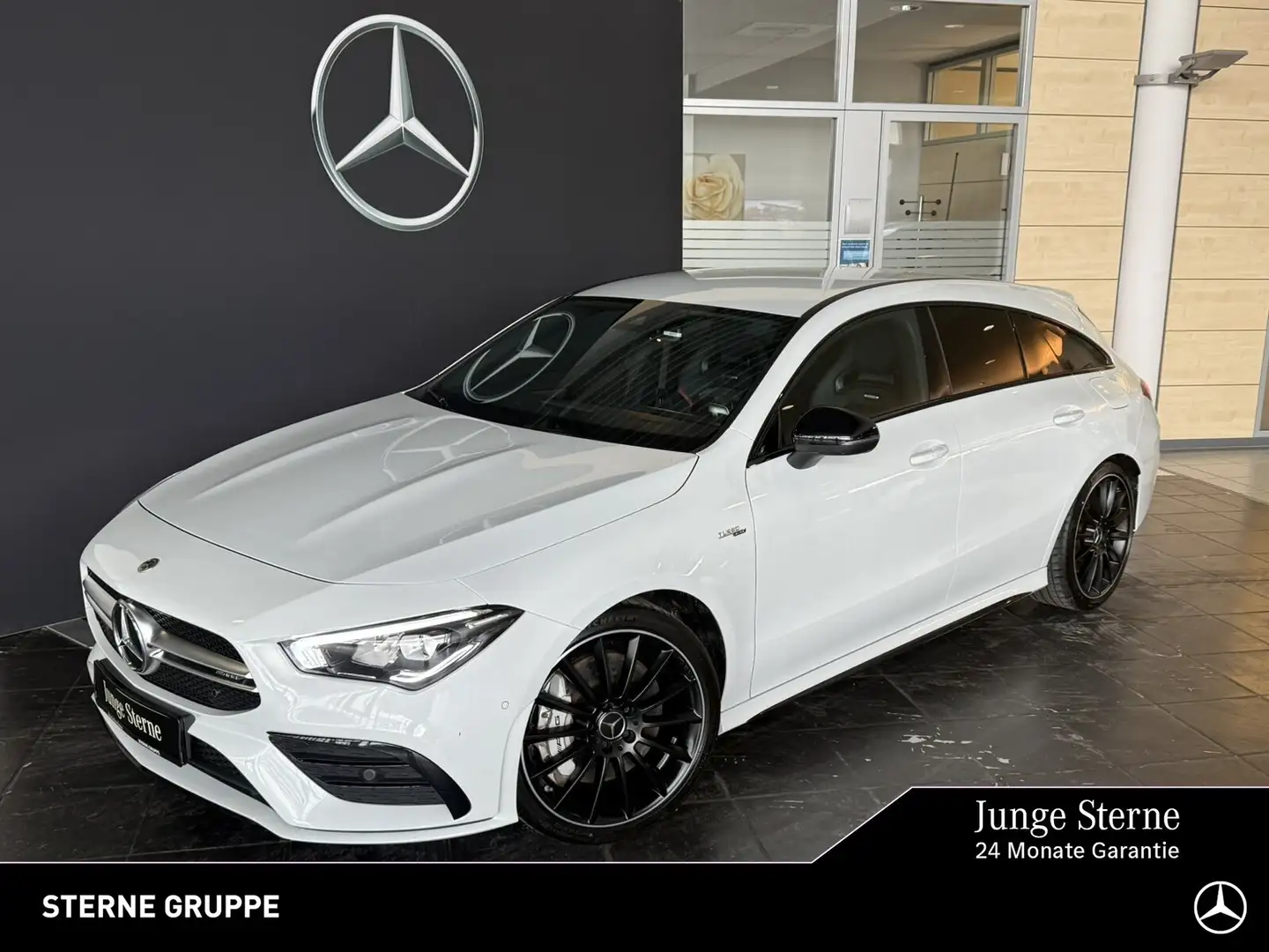 Mercedes-Benz CLA 35 AMG Mercedes-AMG CLA 35 4M SB NIGHT AHK Perf-Sitze LED Blanc - 1