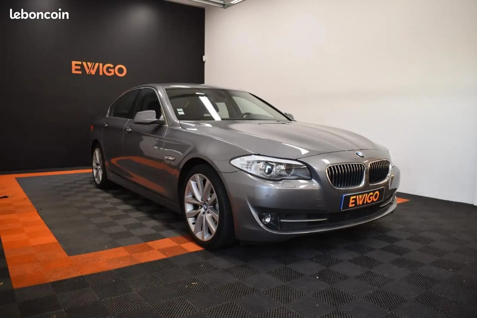 BMW 530 3.0 530 D 260ch LUXE XDRIVE BVA ENTRETIEN CONSTRUC Gri - 1