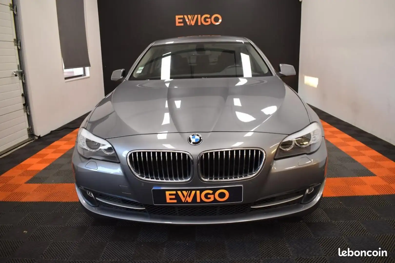 BMW 530 3.0 530 D 260ch LUXE XDRIVE BVA ENTRETIEN CONSTRUC Gri - 2
