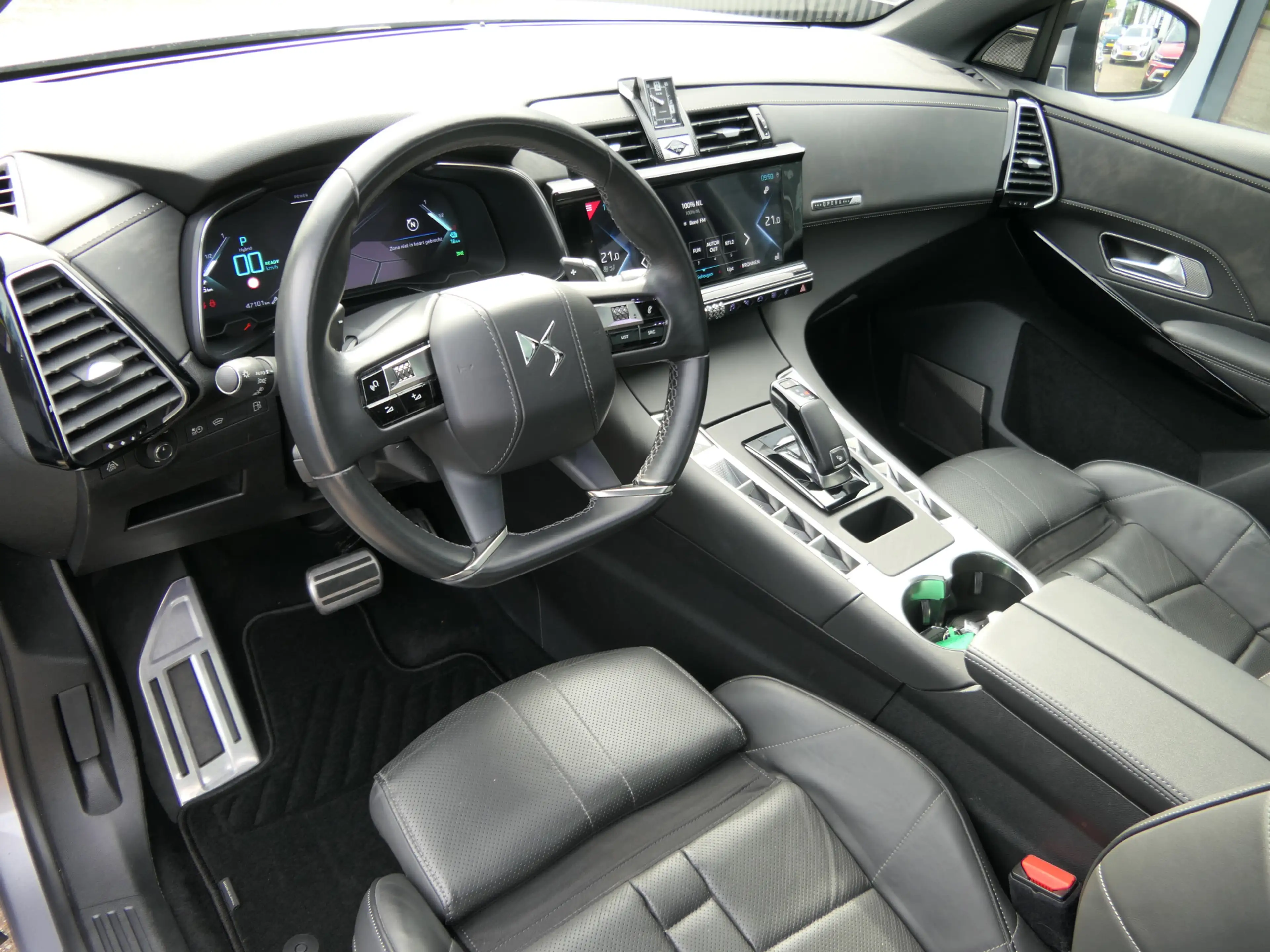 DS Automobiles DS 7 Crossback E-Tense Plug in Hybrid 300pk 4x4 Opéra | Panoramad — photo 3