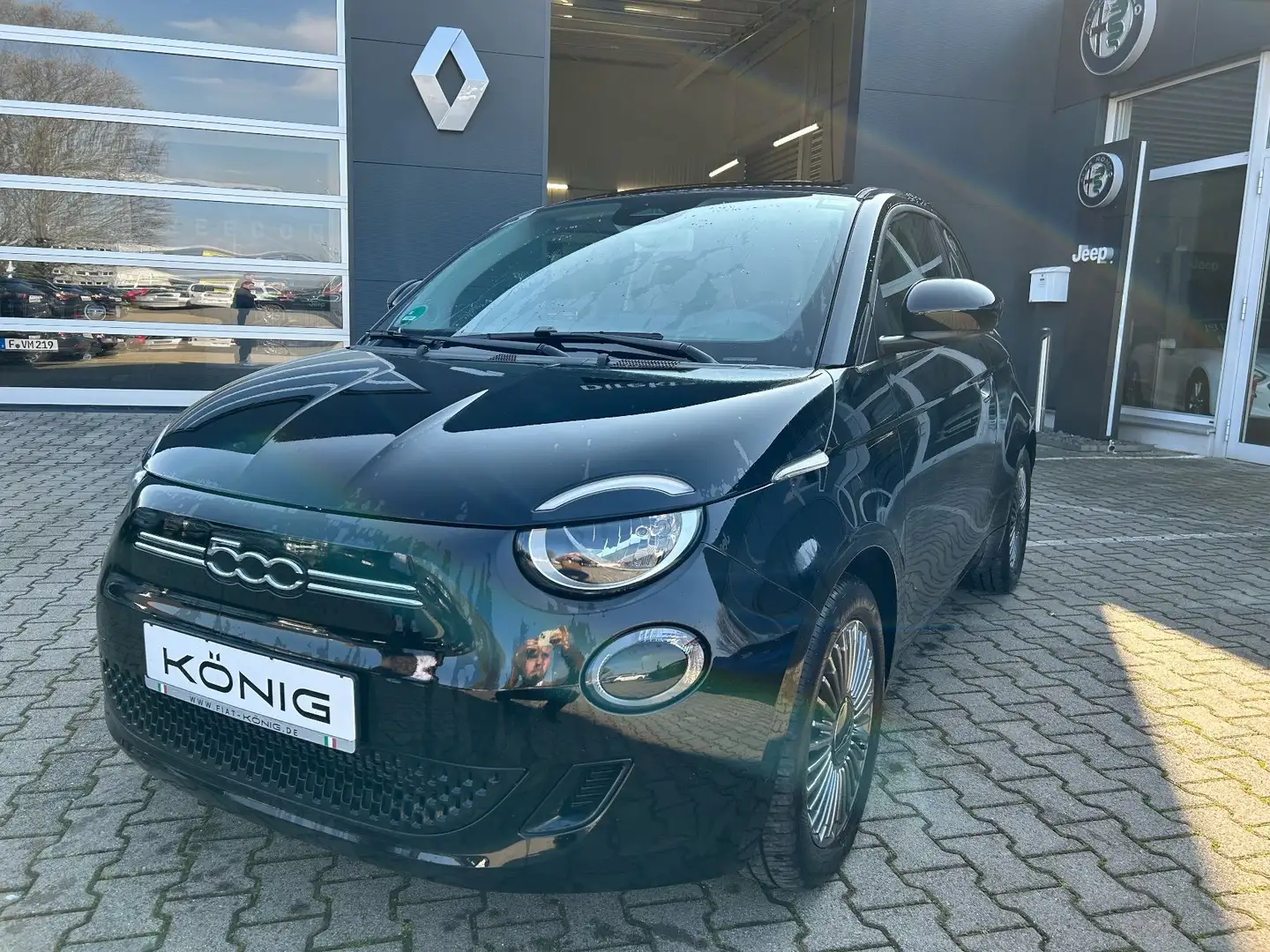 Fiat 500e Elektro Icon 118PS Klimaautomatik Noir - 1