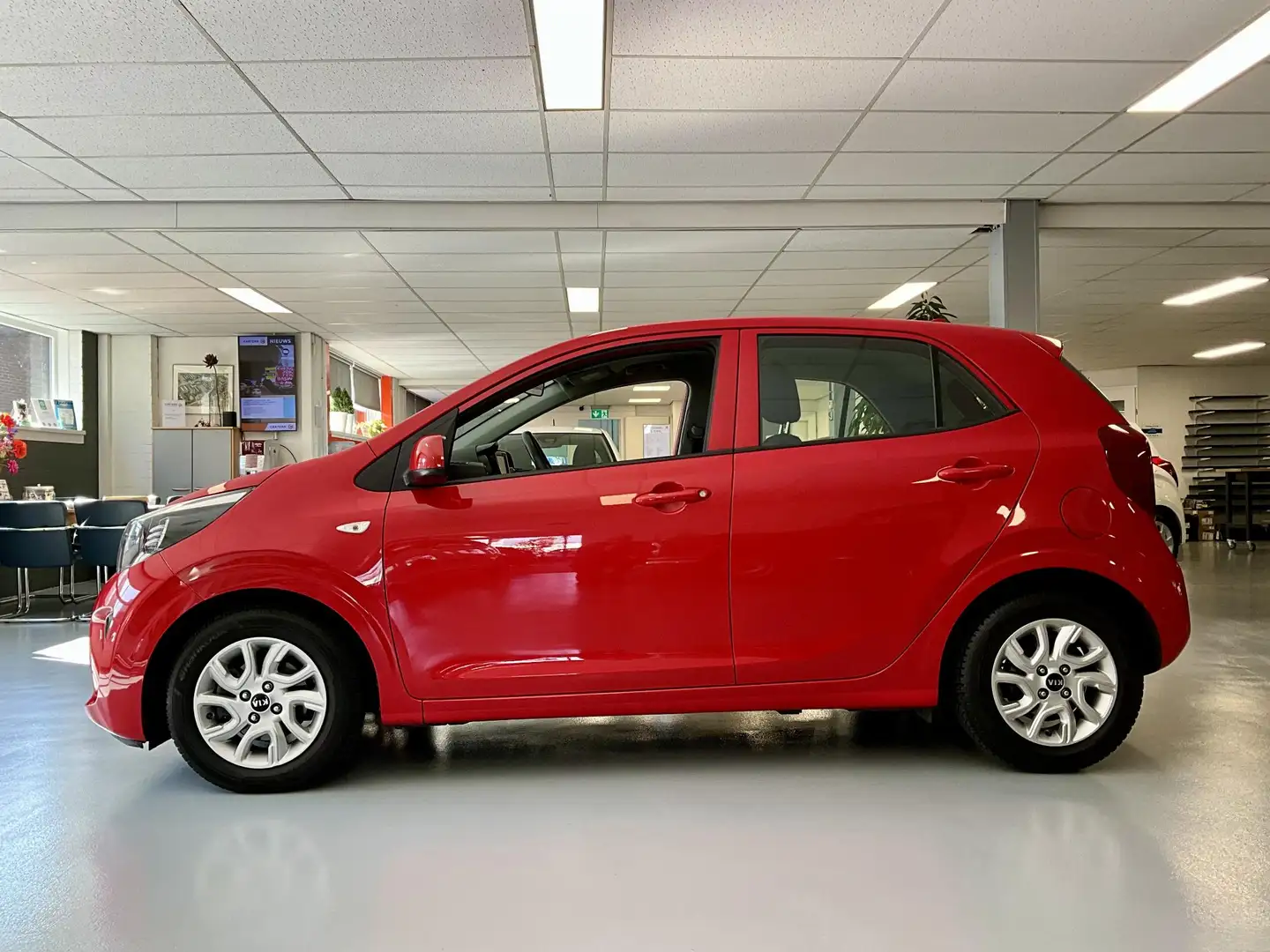 Kia Picanto 1.0 CVVT ComfortPlusLine Navigator ** RIJKLAARPRIJ Rood - 2