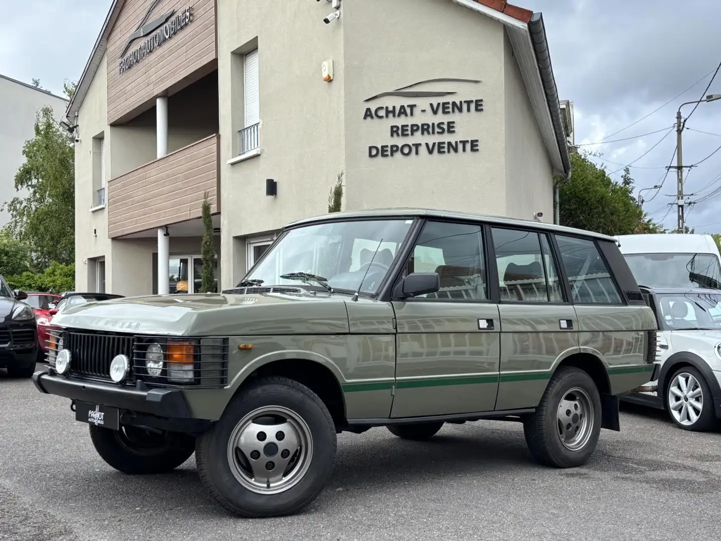 Land Rover Range Rover 3.5 V8 CLASSIC Verde - 1