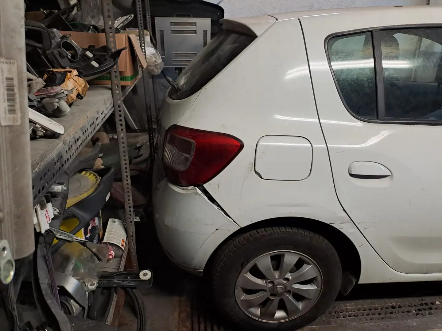 Dacia Sandero 1.2 GPL *INCIDENTATA ANTERIORMENTE COME DA FOTO* Bianco - 2