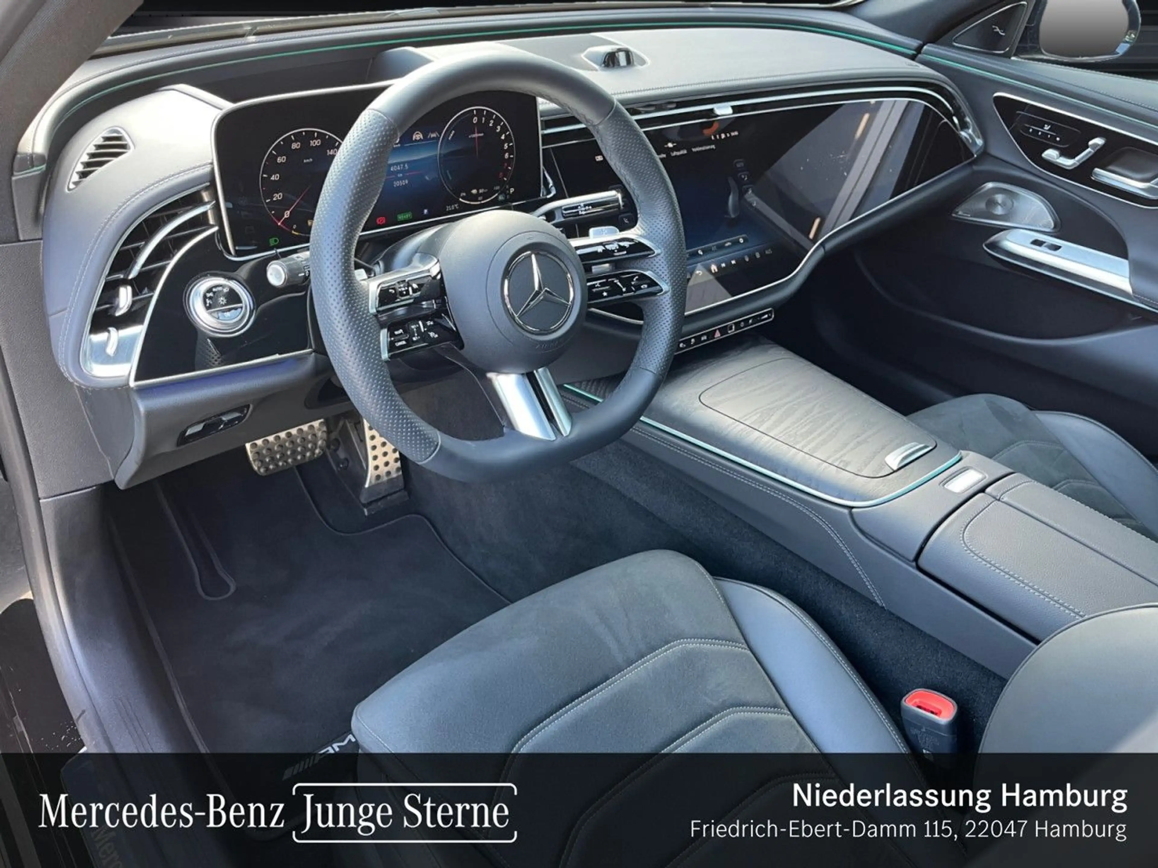 Mercedes-Benz E 400 e 4M Hybrid AMG Fahrass 360° Airmat Pano HUD — photo 11