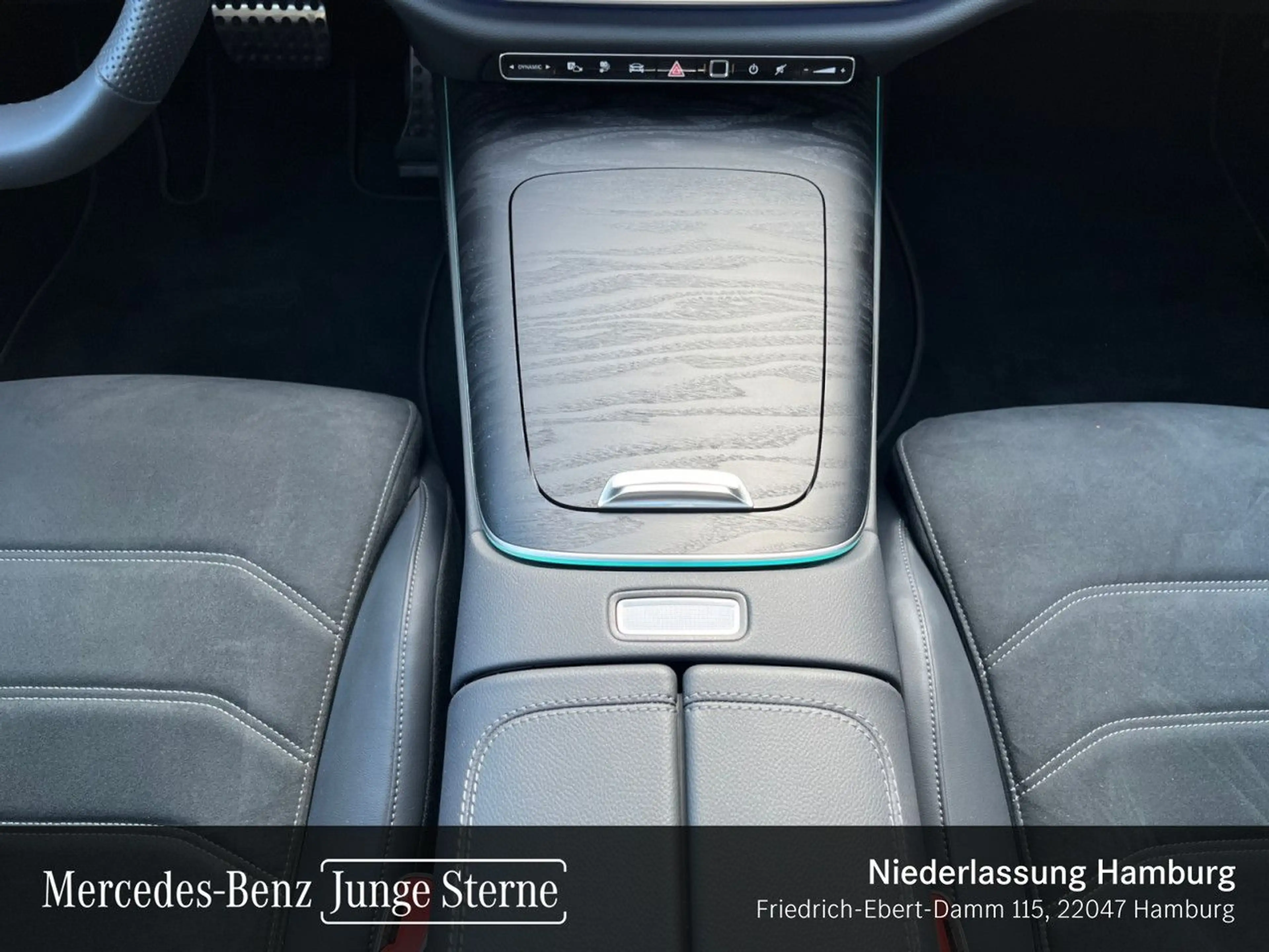 Mercedes-Benz E 400 e 4M Hybrid AMG Fahrass 360° Airmat Pano HUD — photo 15