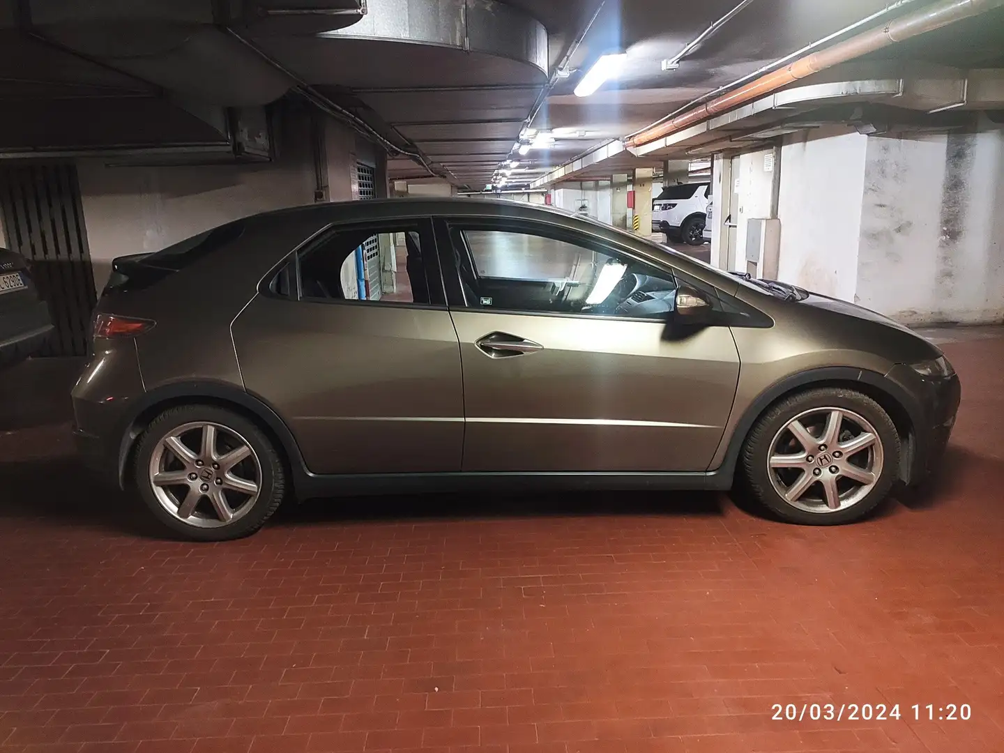 Honda Civic 5p 1.8 vti - 1