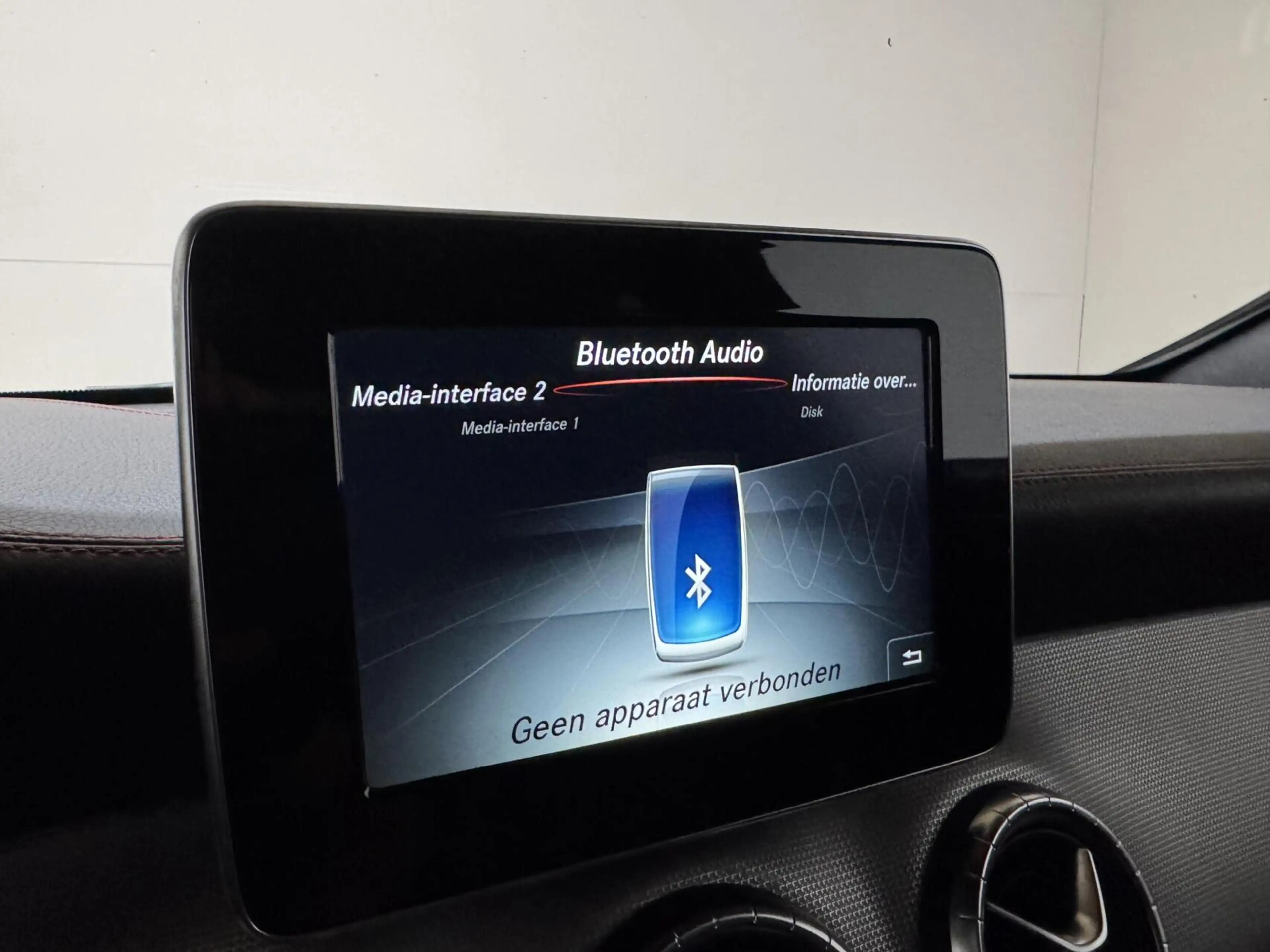 Mercedes-Benz CLA 200 AMG Pano Leer NAVI ACC Camera — photo 37
