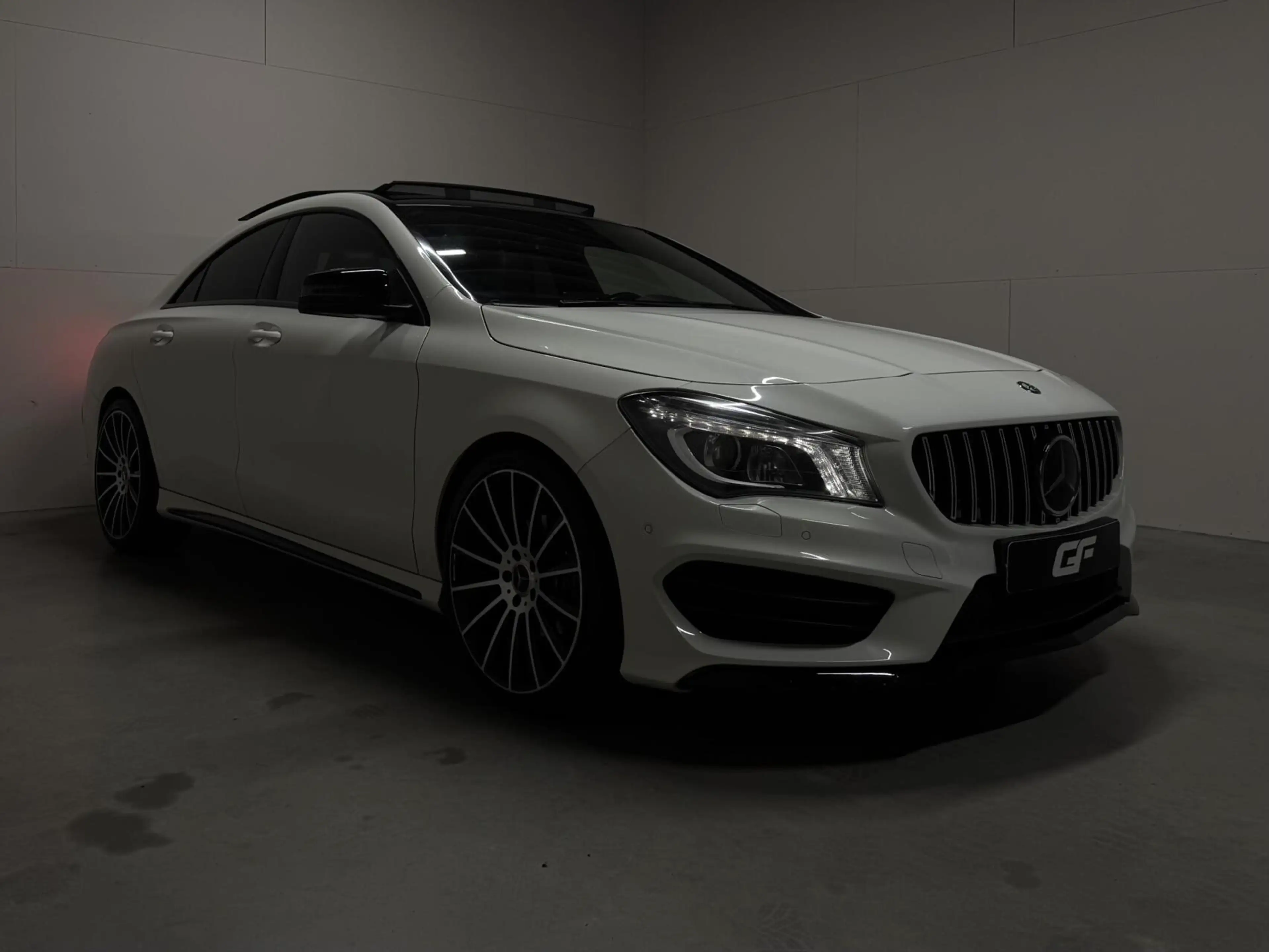 Mercedes-Benz CLA 200 AMG Pano Leer NAVI ACC Camera — photo 13