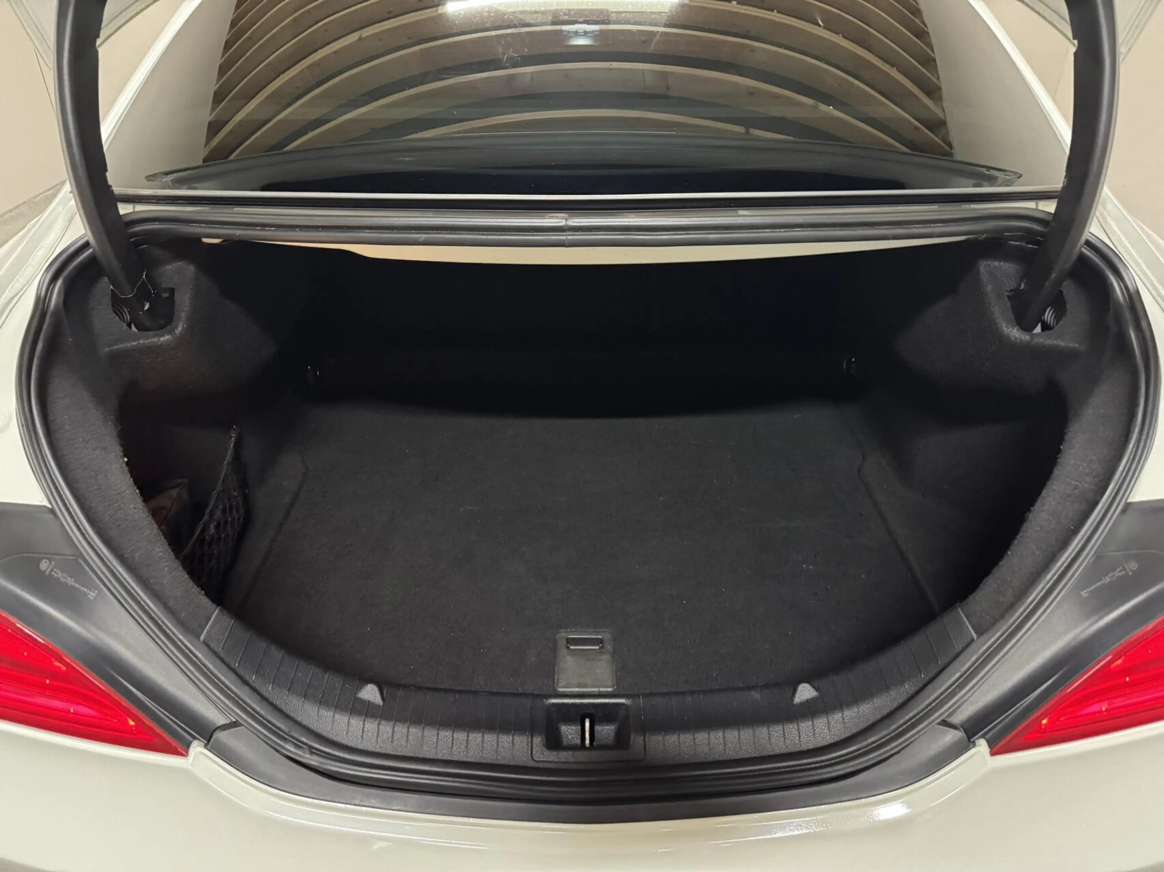 Mercedes-Benz CLA 200 AMG Pano Leer NAVI ACC Camera — photo 49