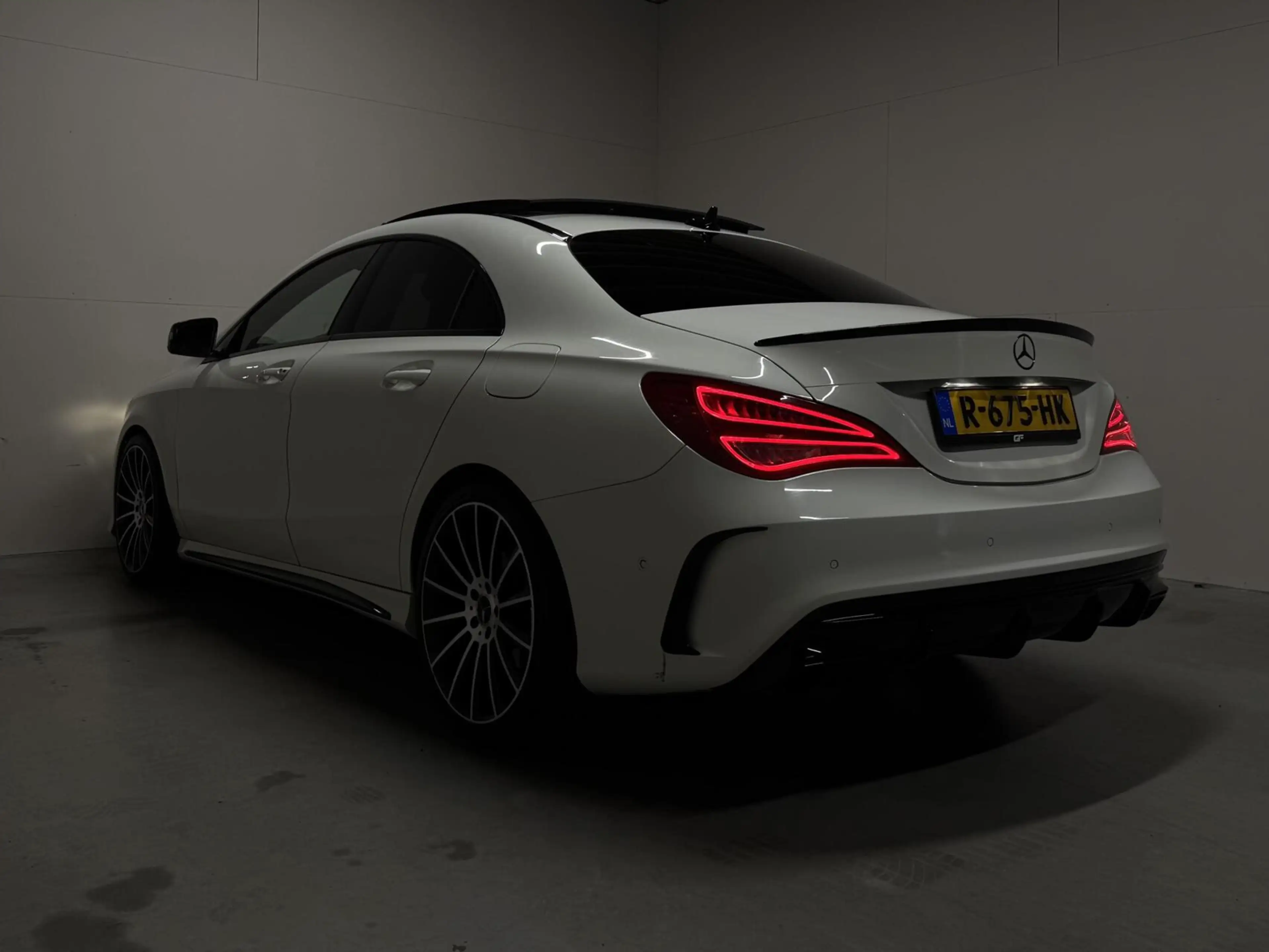 Mercedes-Benz CLA 200 AMG Pano Leer NAVI ACC Camera — photo 14
