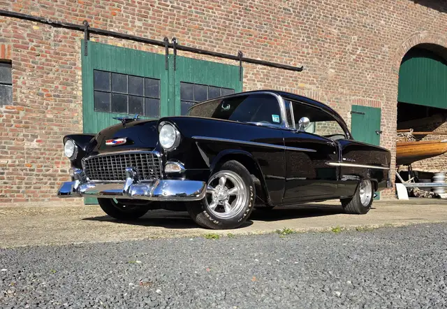 Chevrolet Bel Air Hardtop Coupe 383 V8 Custom Street Rod