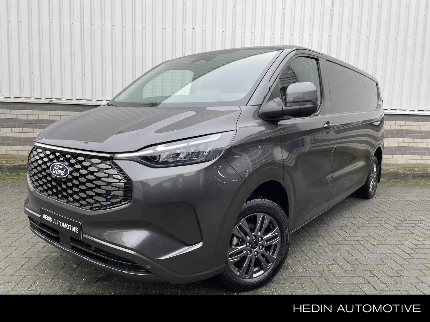 Ford Transit Custom E-Transit 320 L2H1 Limited 65 kWh Gris - 1