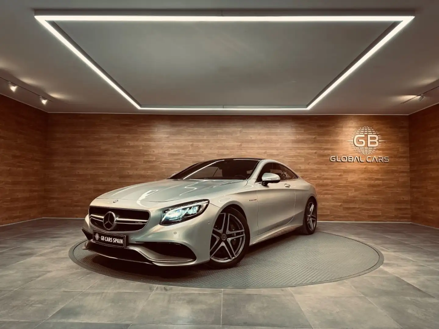 Mercedes-Benz S 63 AMG MercedesAMG 4M Coupe Gris - 1