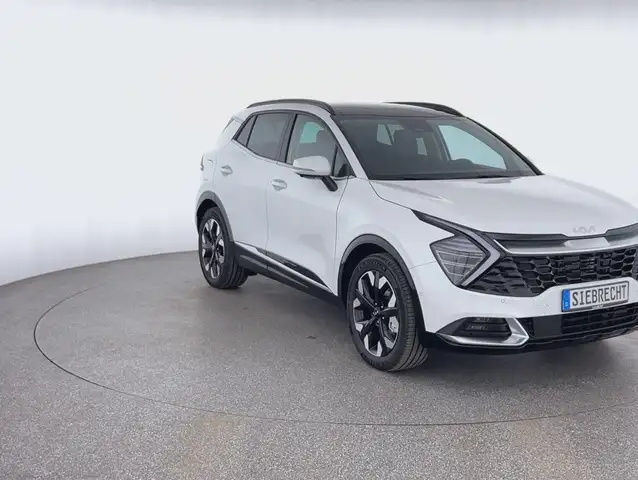 Kia Sportage view 3