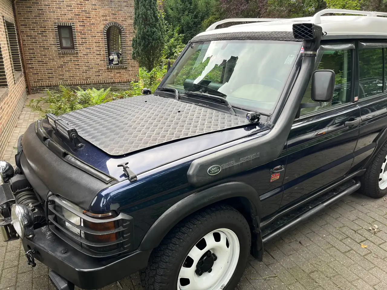 Land Rover Discovery 2.5 Td5 ES, foto 1