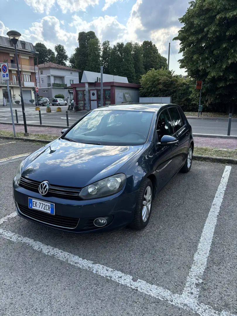 Volkswagen Golf 1.6 tdi Highline 5p - 1