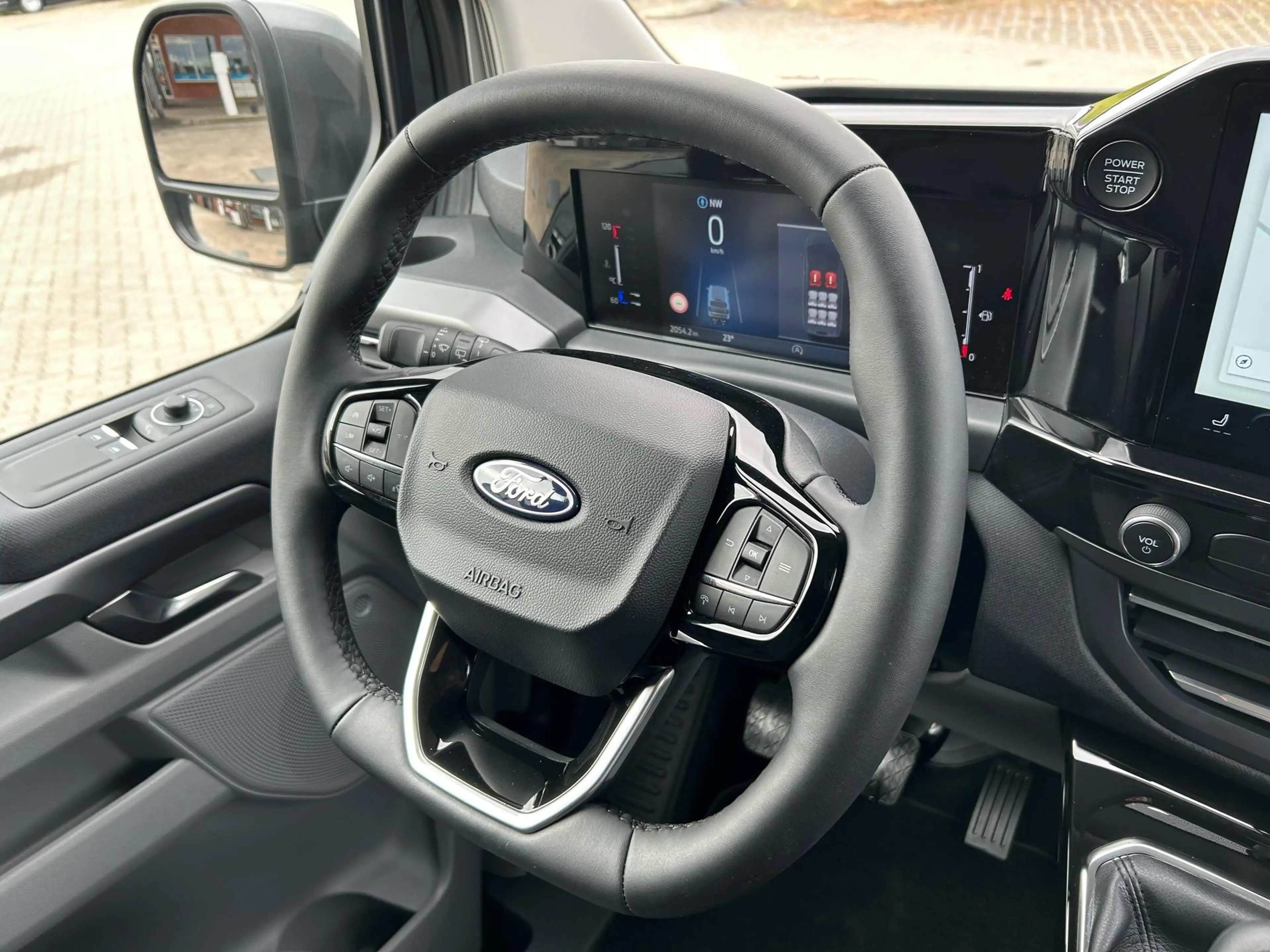 Ford Tourneo Custom L1 2.0 EcoBlue 320 Titanium / AHK 110 kW... — photo 7