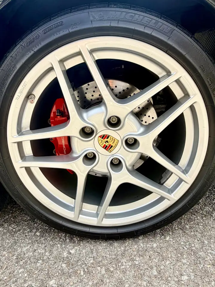 Porsche 911 снимка Porsche 911