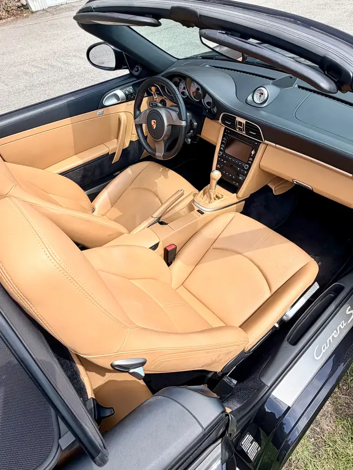 Porsche 911 снимка Porsche 911