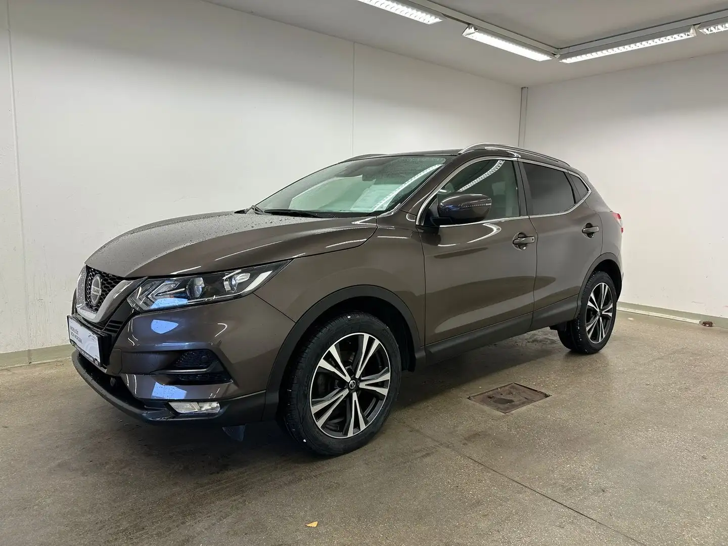 Nissan Qashqai 1,7 dCi Acenta Braun - 1