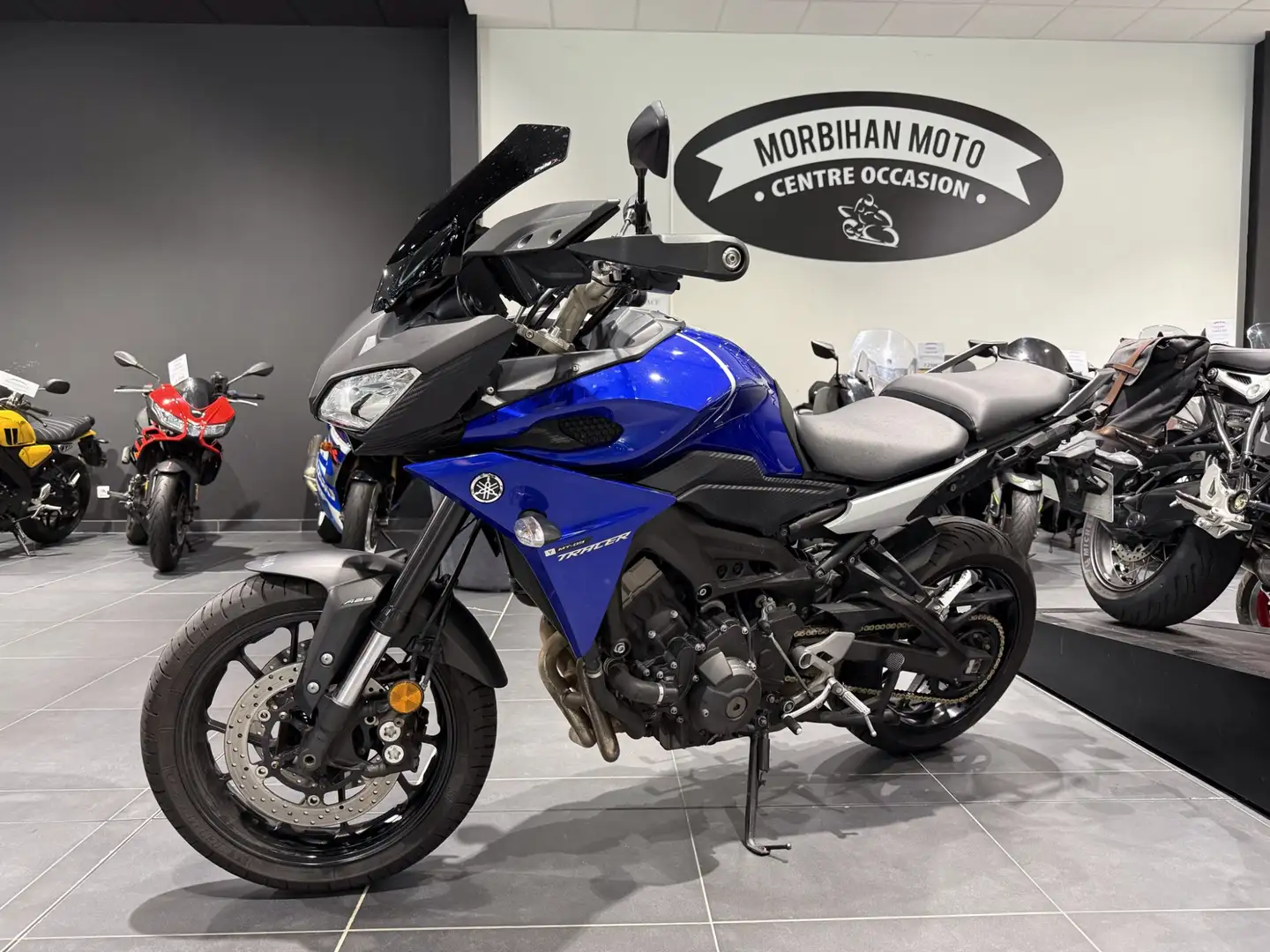 Yamaha MT-09 Azul - 1