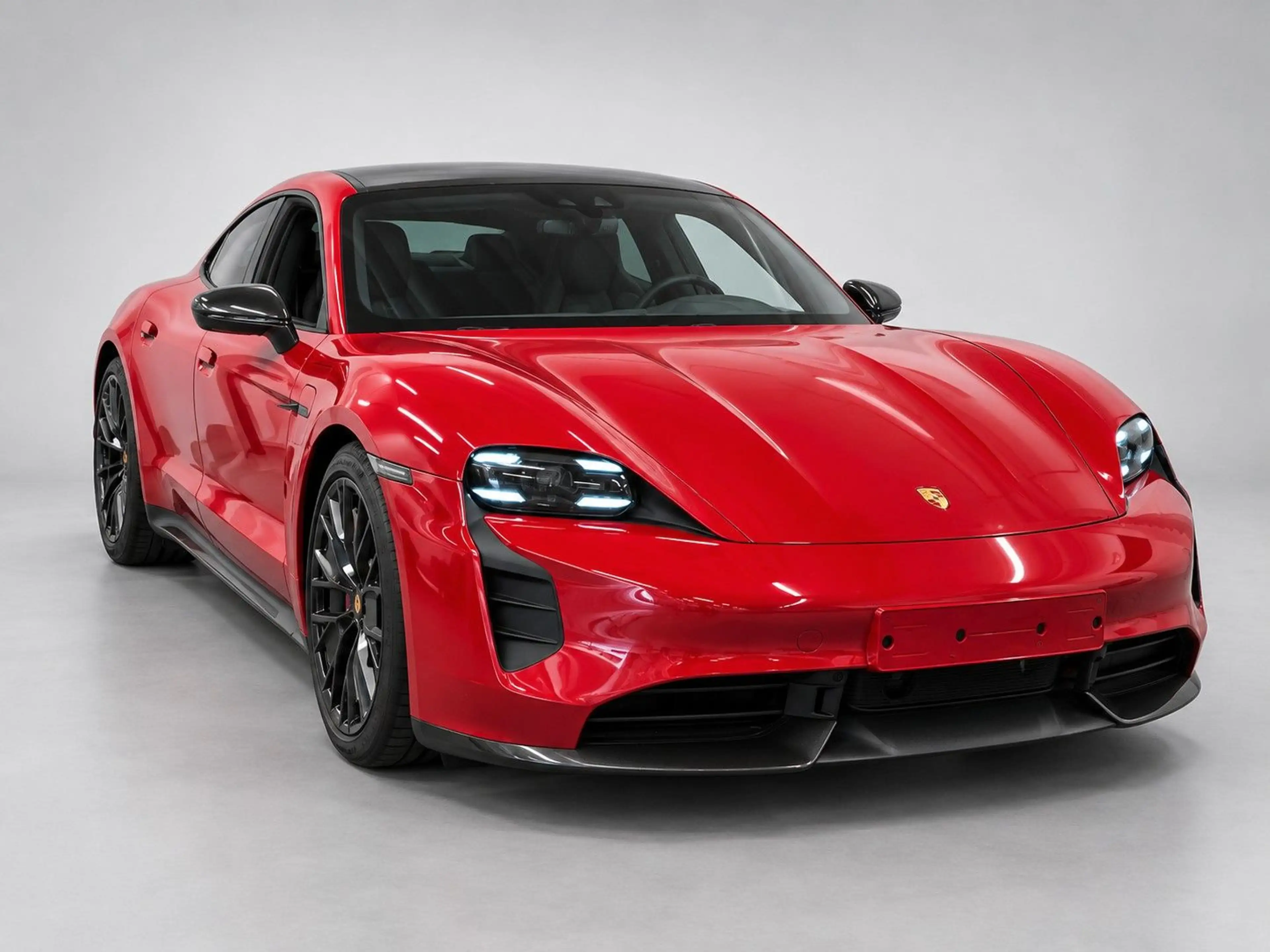Porsche Taycan GTS/P-Display/HAL/PANO/NightVision/Mega!! — photo 4