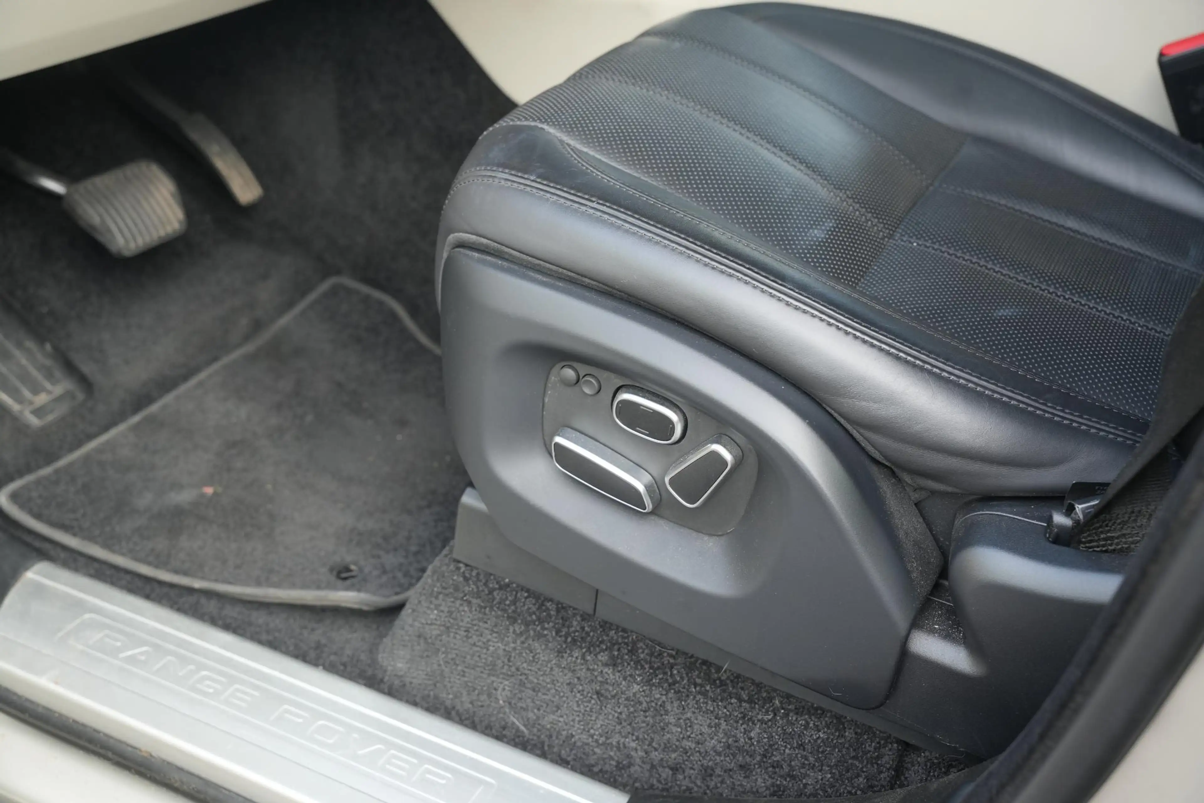 Land Rover Range Rover 3.0 TDV6 Autobiography Panoramadak Meridian Stoelc — photo 46