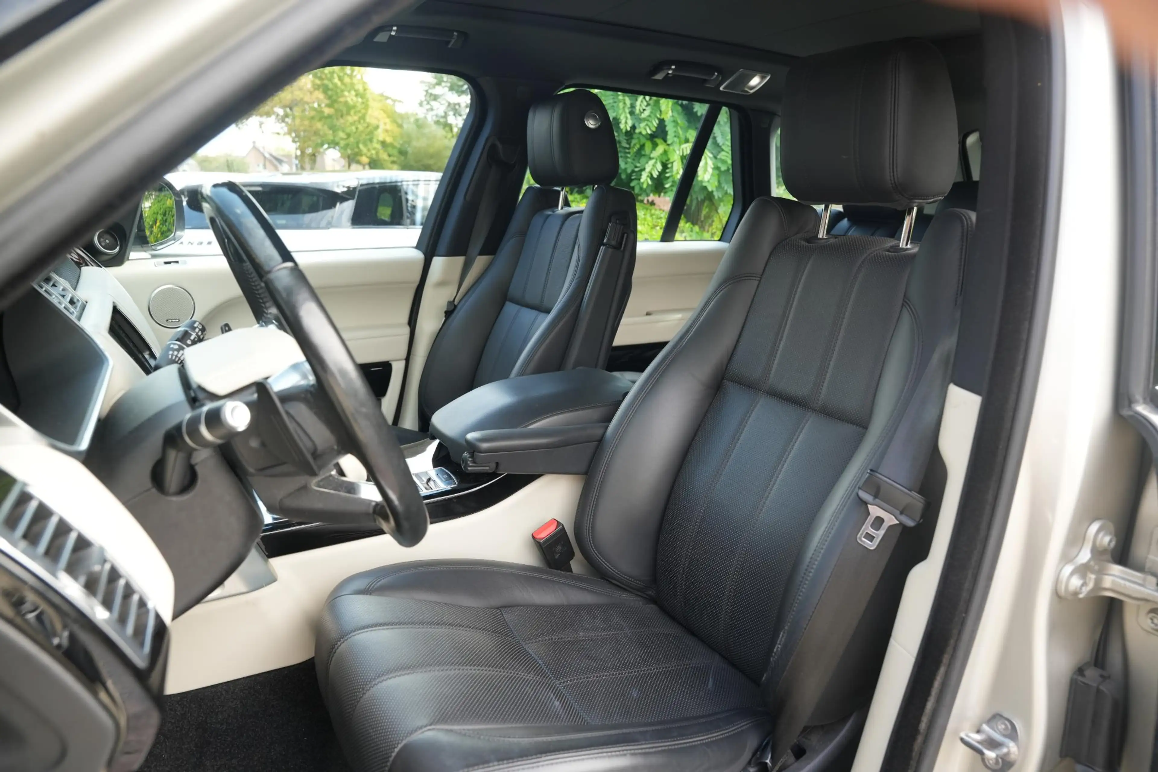 Land Rover Range Rover 3.0 TDV6 Autobiography Panoramadak Meridian Stoelc — photo 4